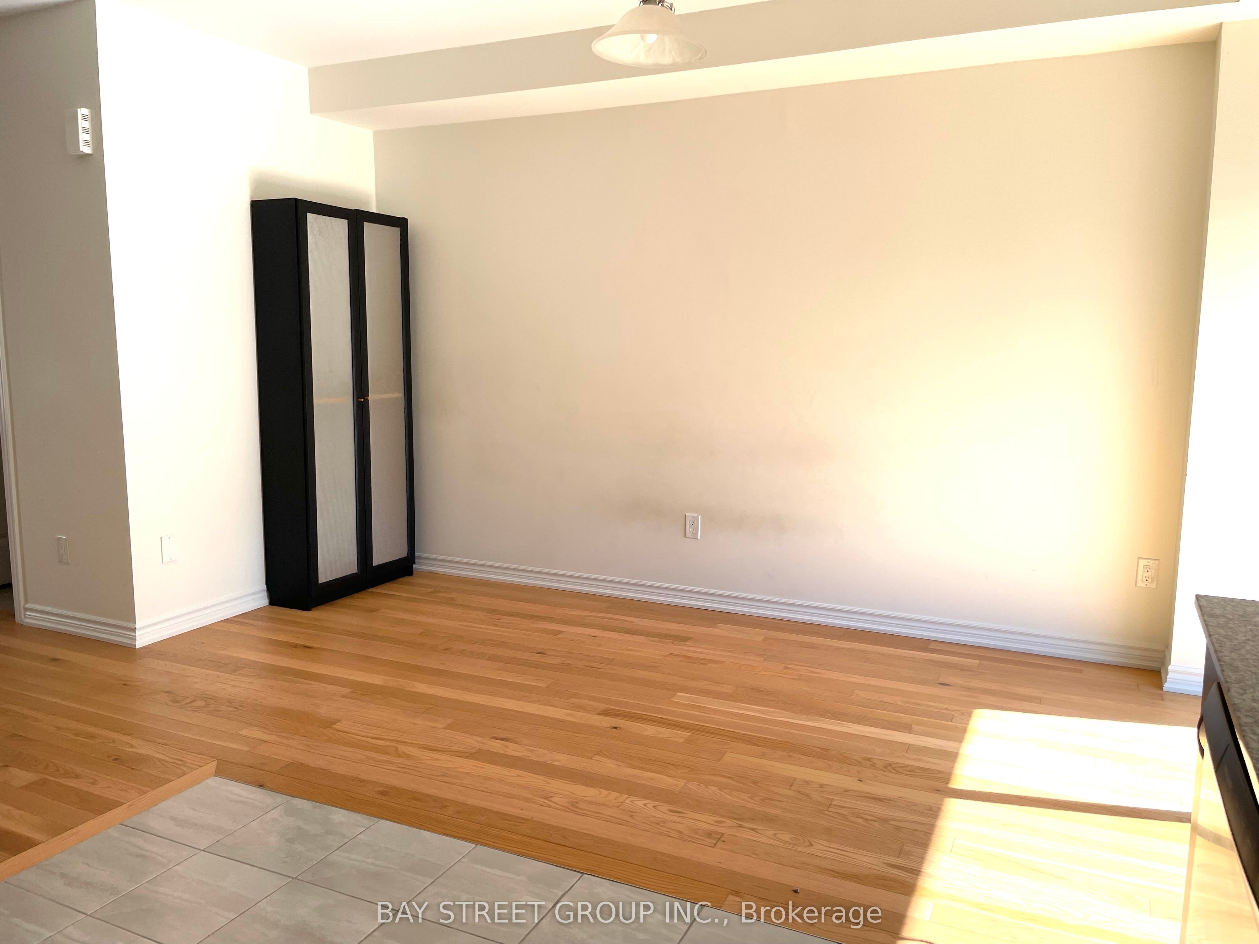 MLS #N12402436 image #8