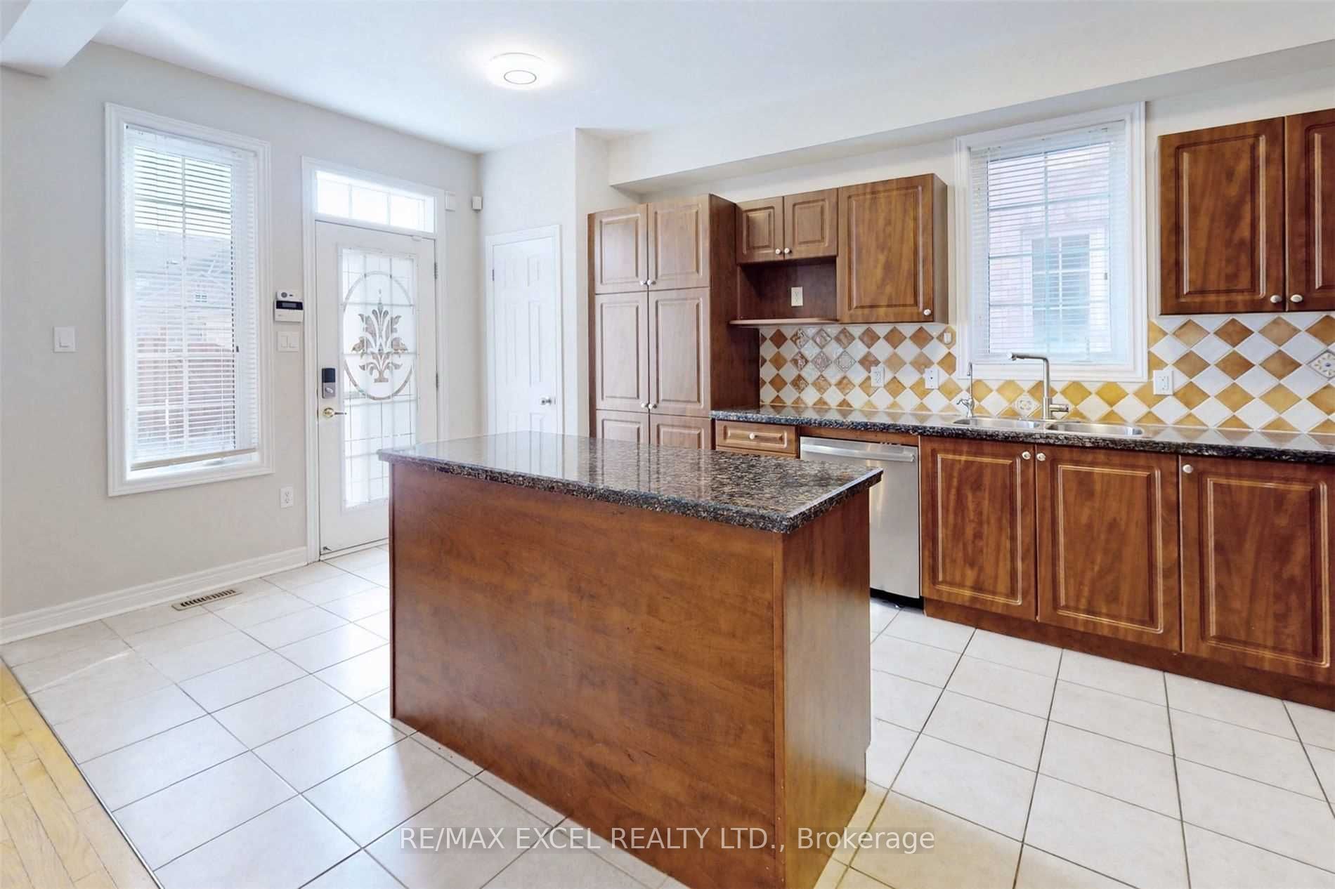 MLS #N12402535 image #10