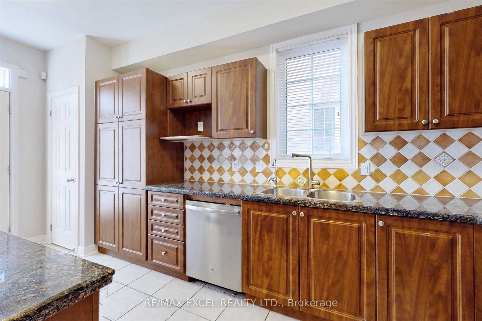 MLS #N12402535 image #11