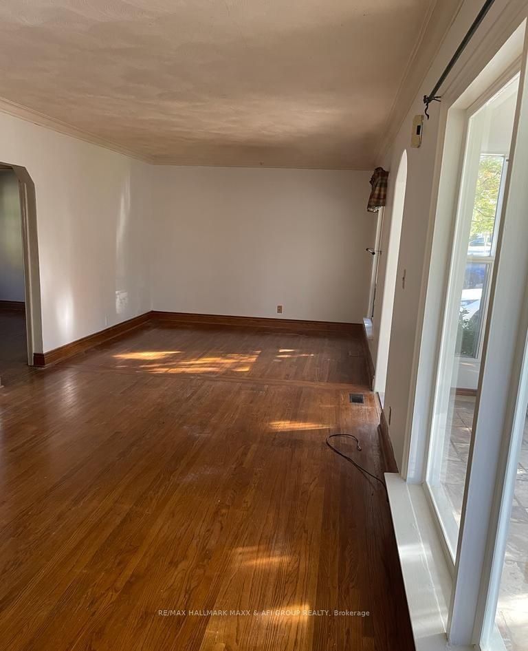 MLS #N12402964 image #1