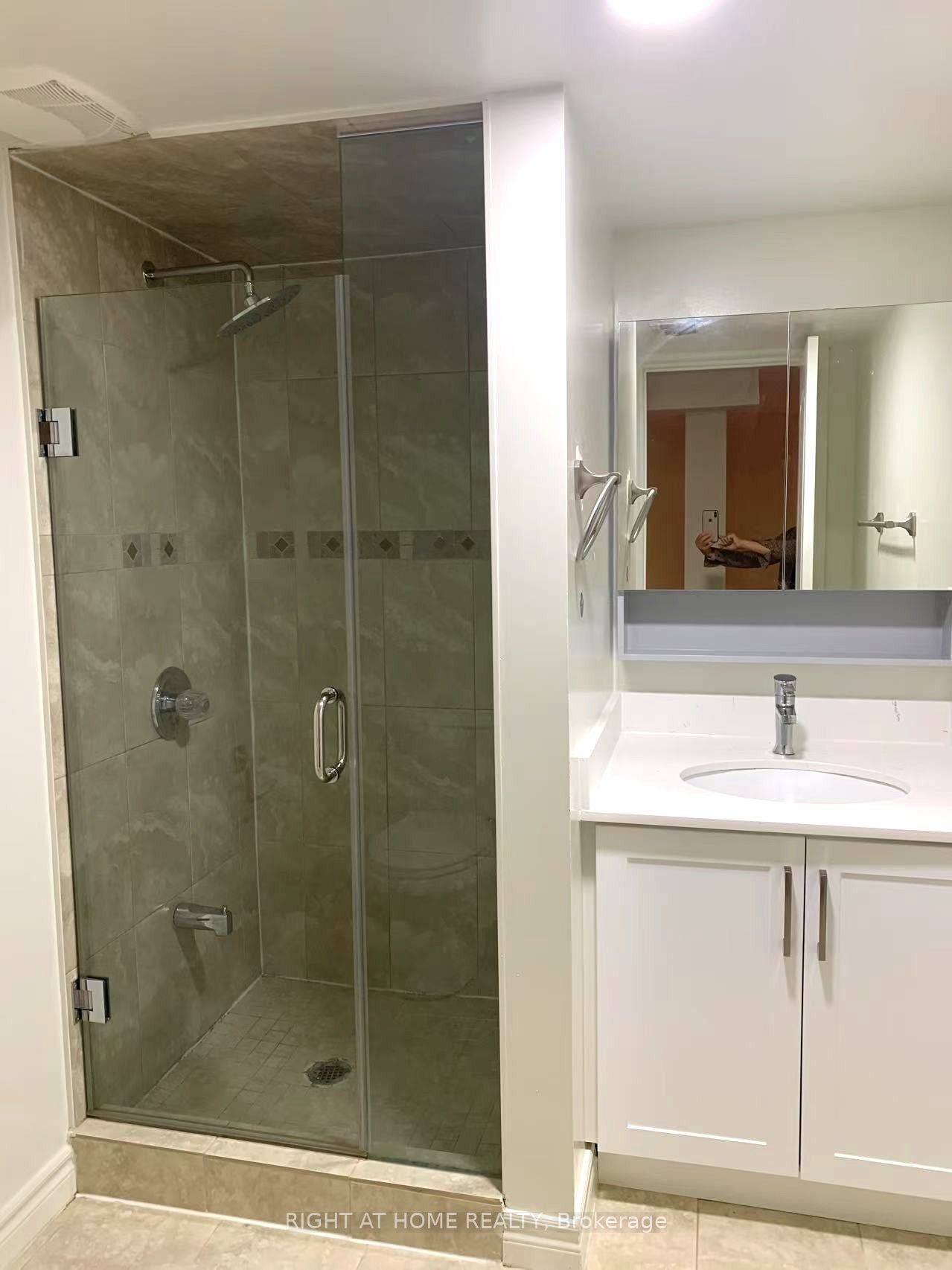 MLS #N12403023 image #18