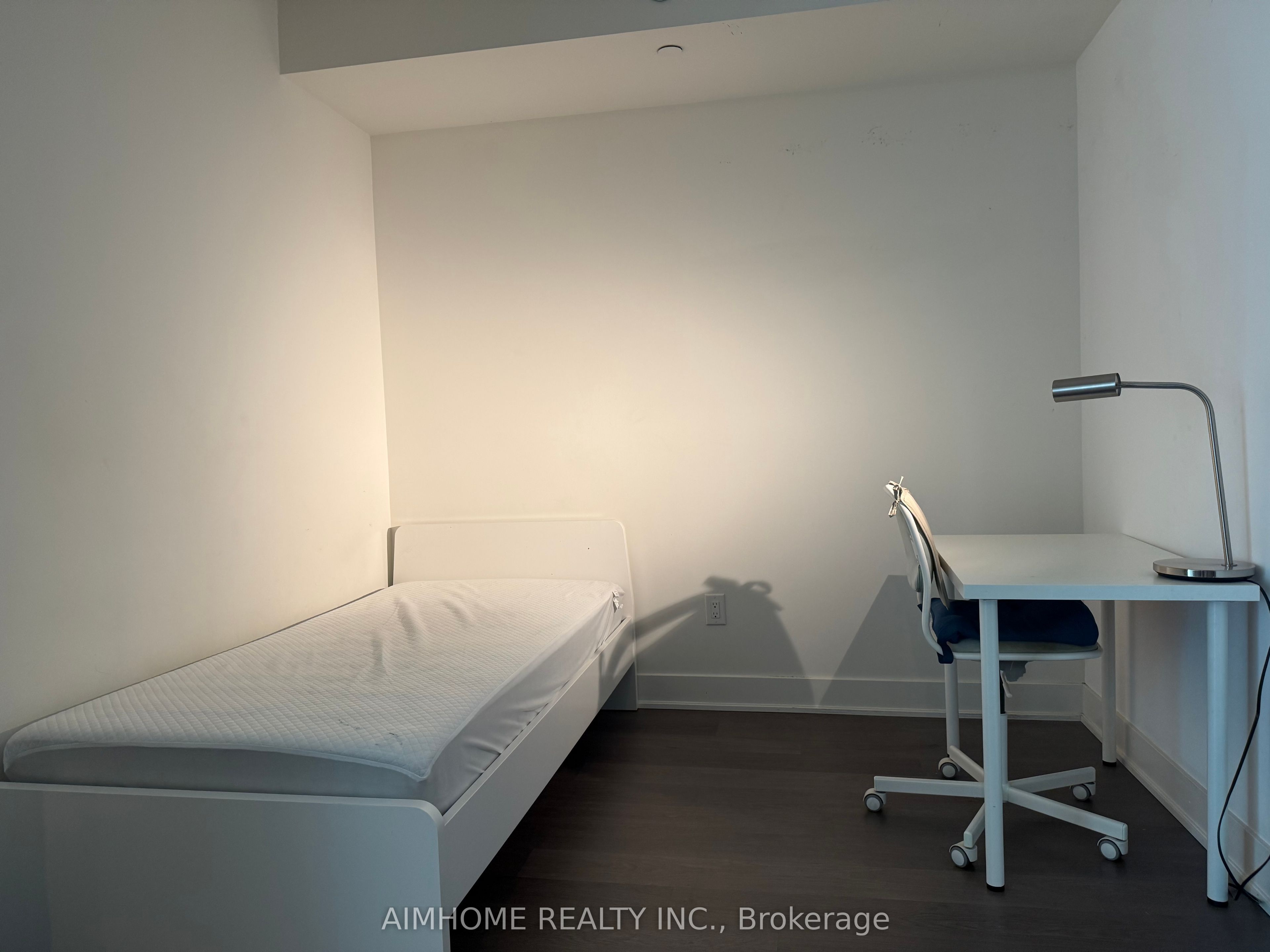 MLS #N12403375 image #5