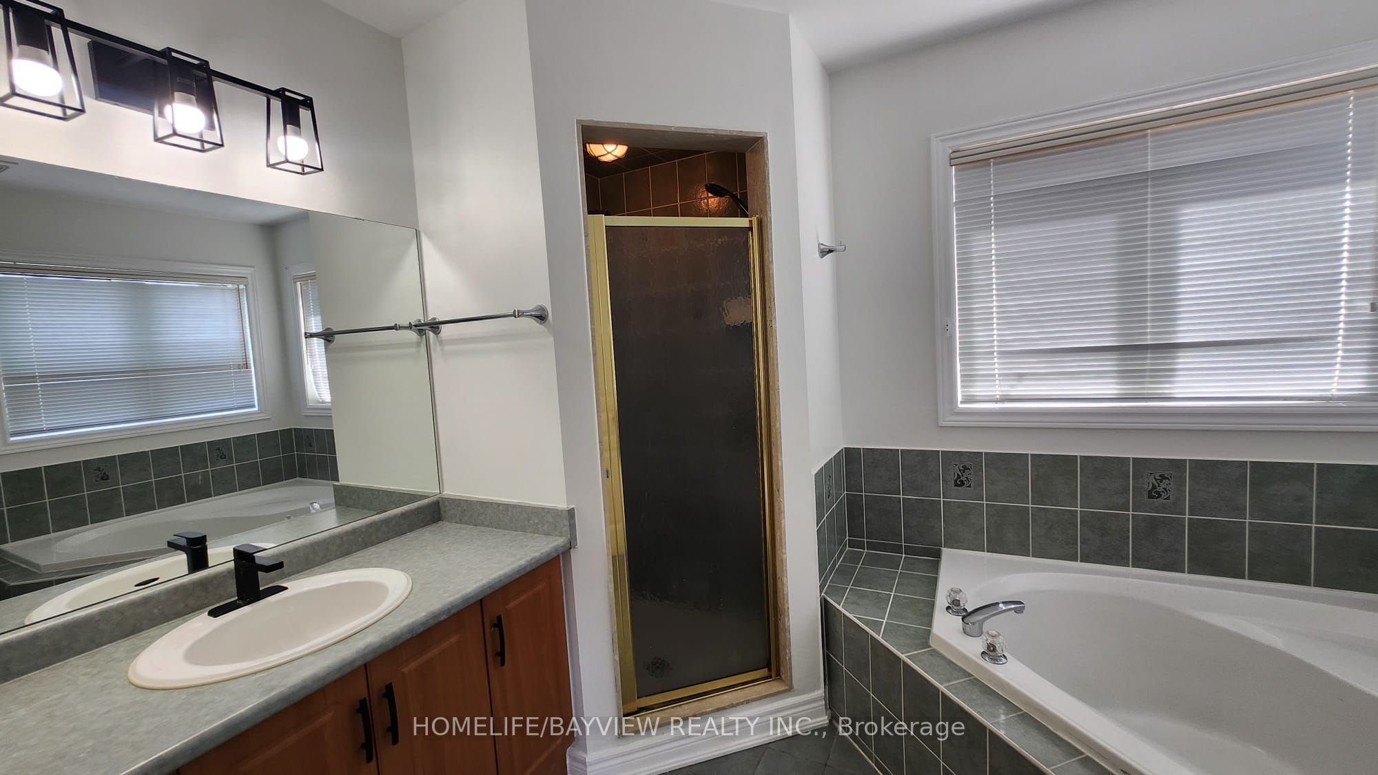 MLS #N12403955 image #16