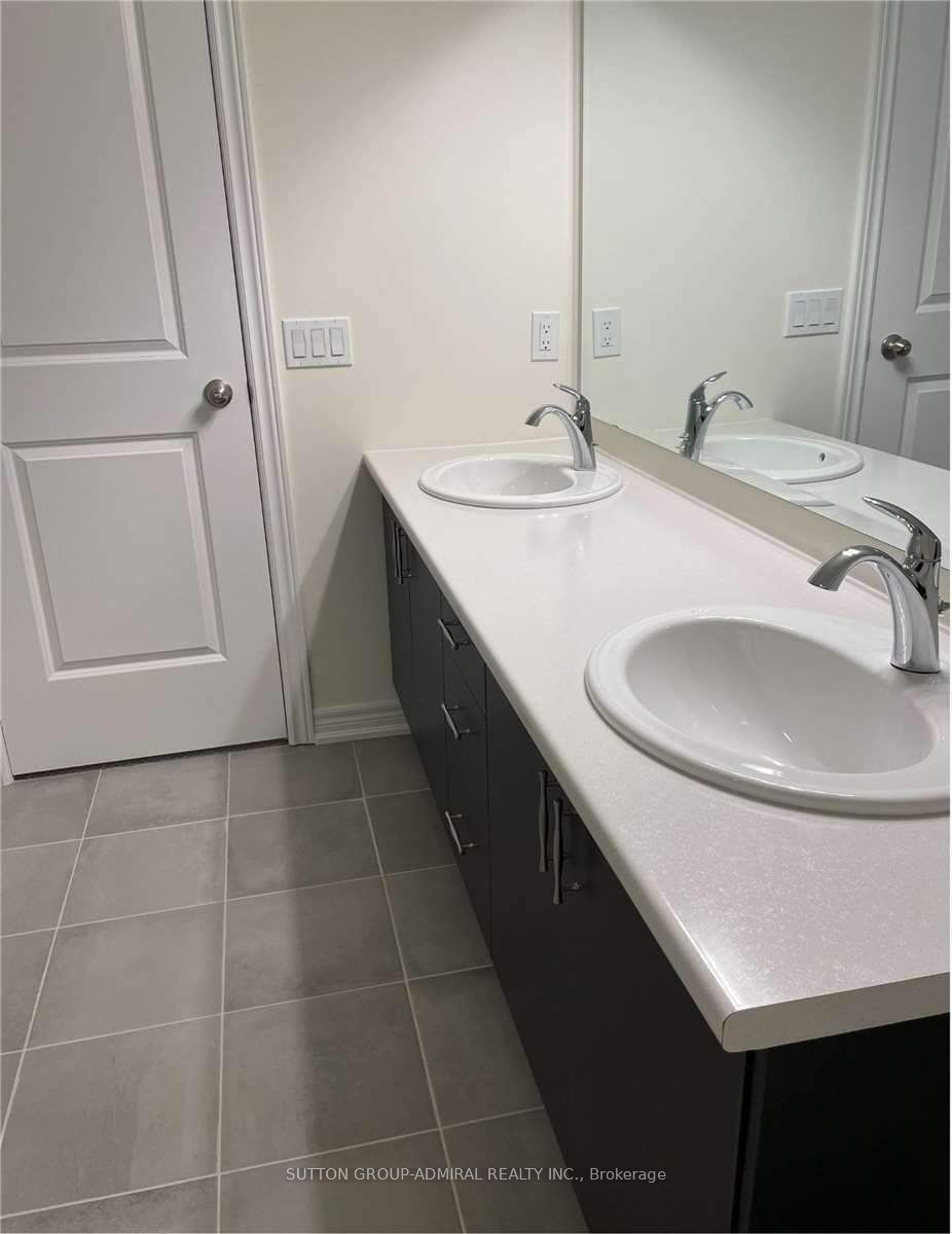 MLS #N12404496 image #12