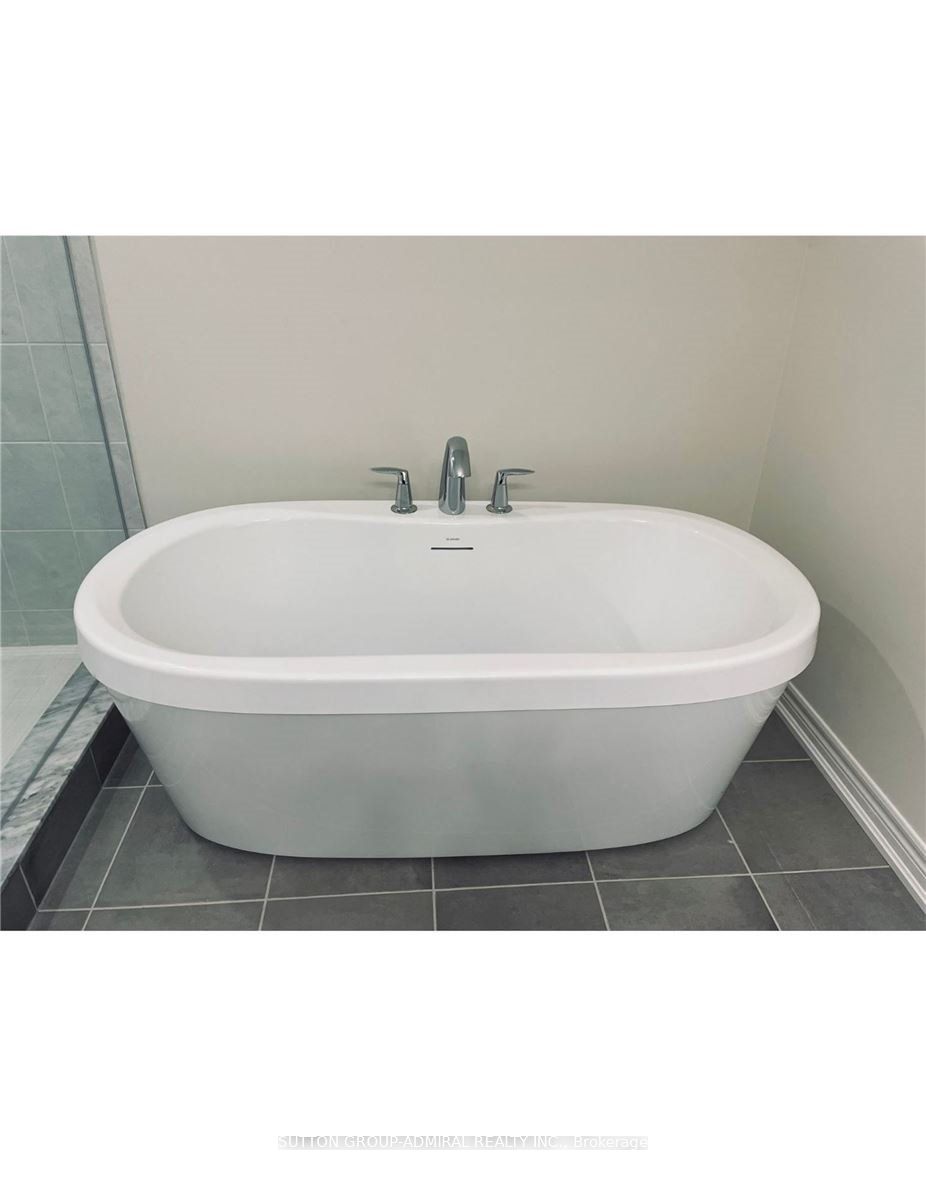 MLS #N12404496 image #18