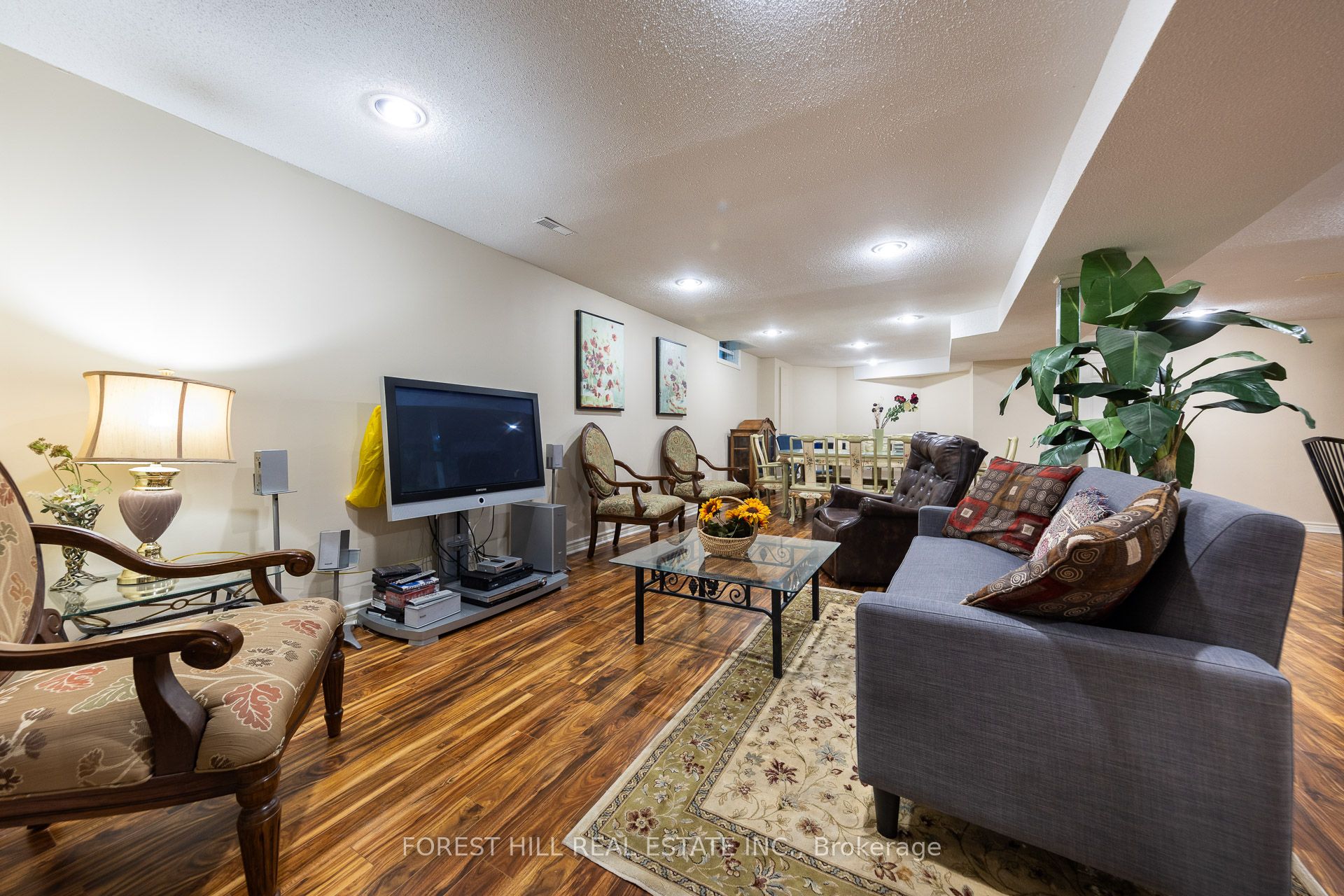 MLS #N12404539 image #8