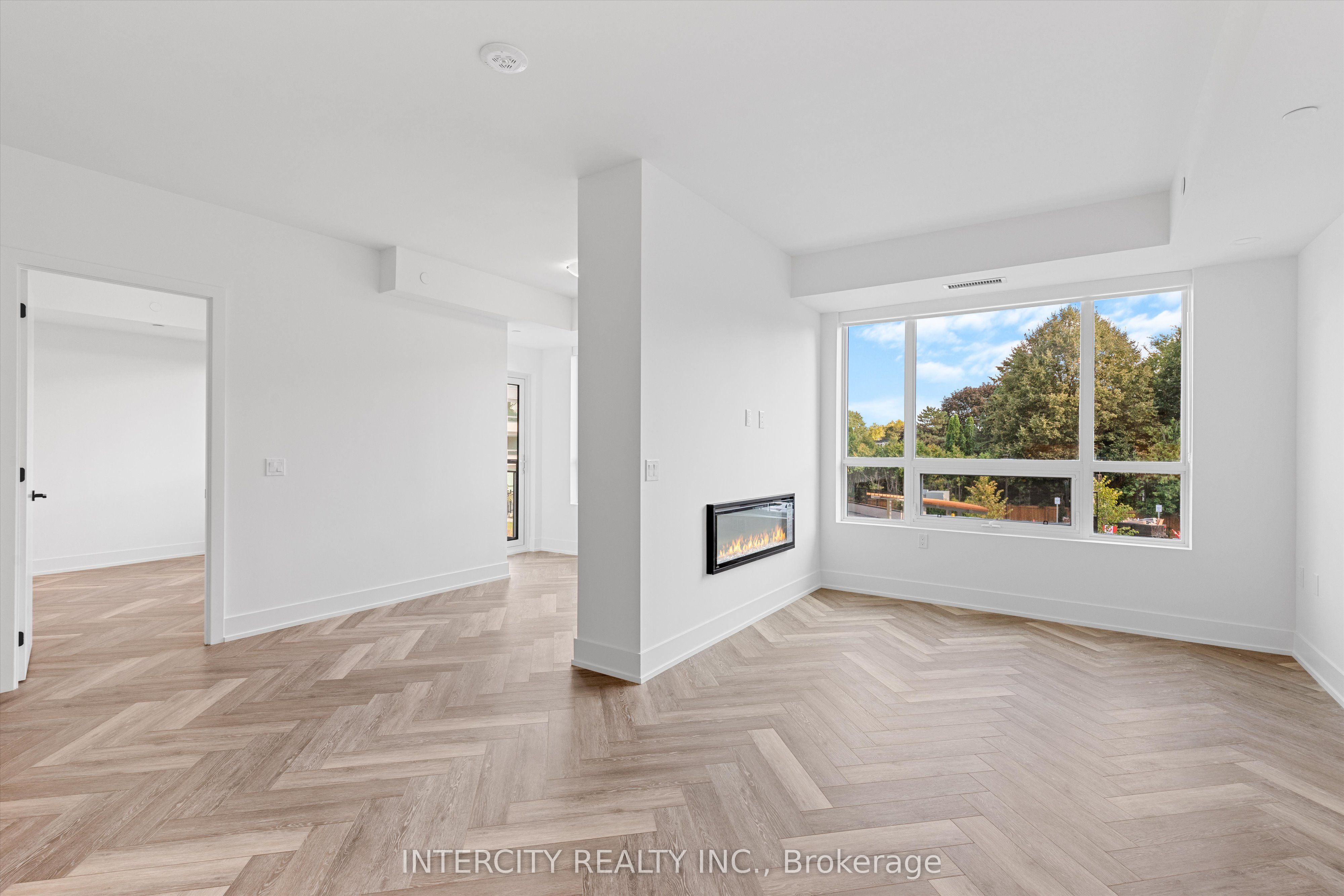 MLS #N12405276 image #8