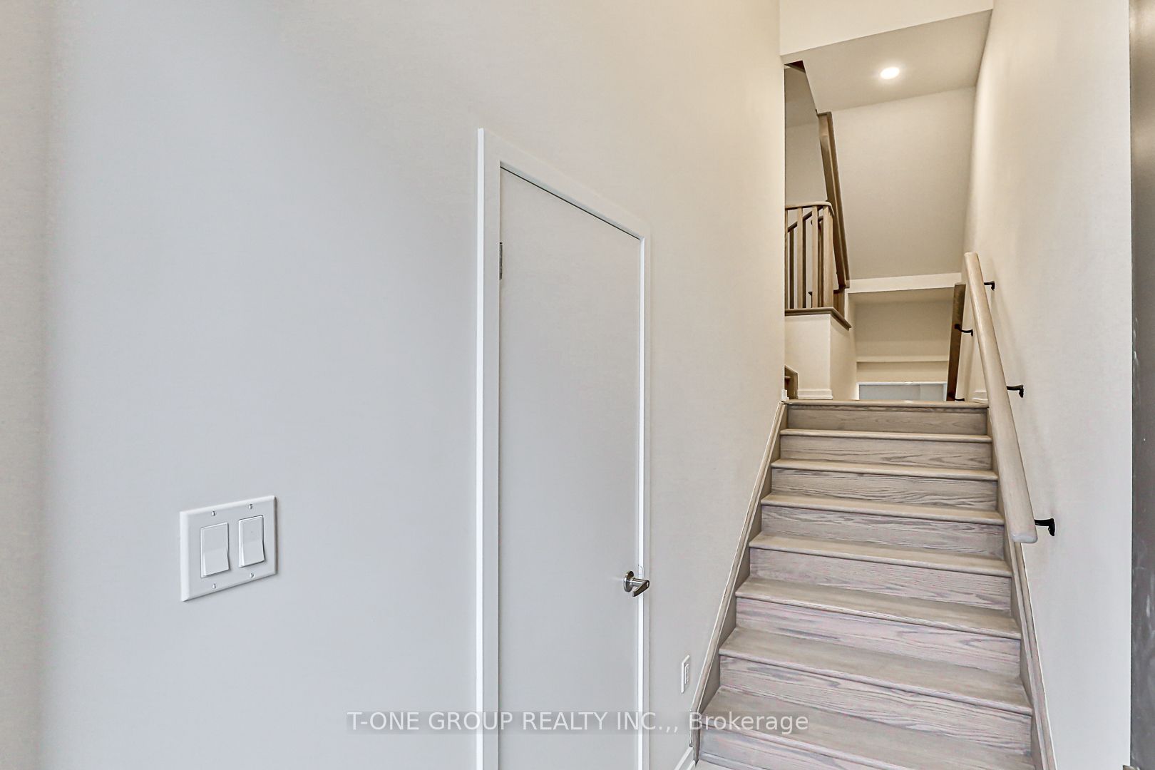 MLS #N12405464 image #1