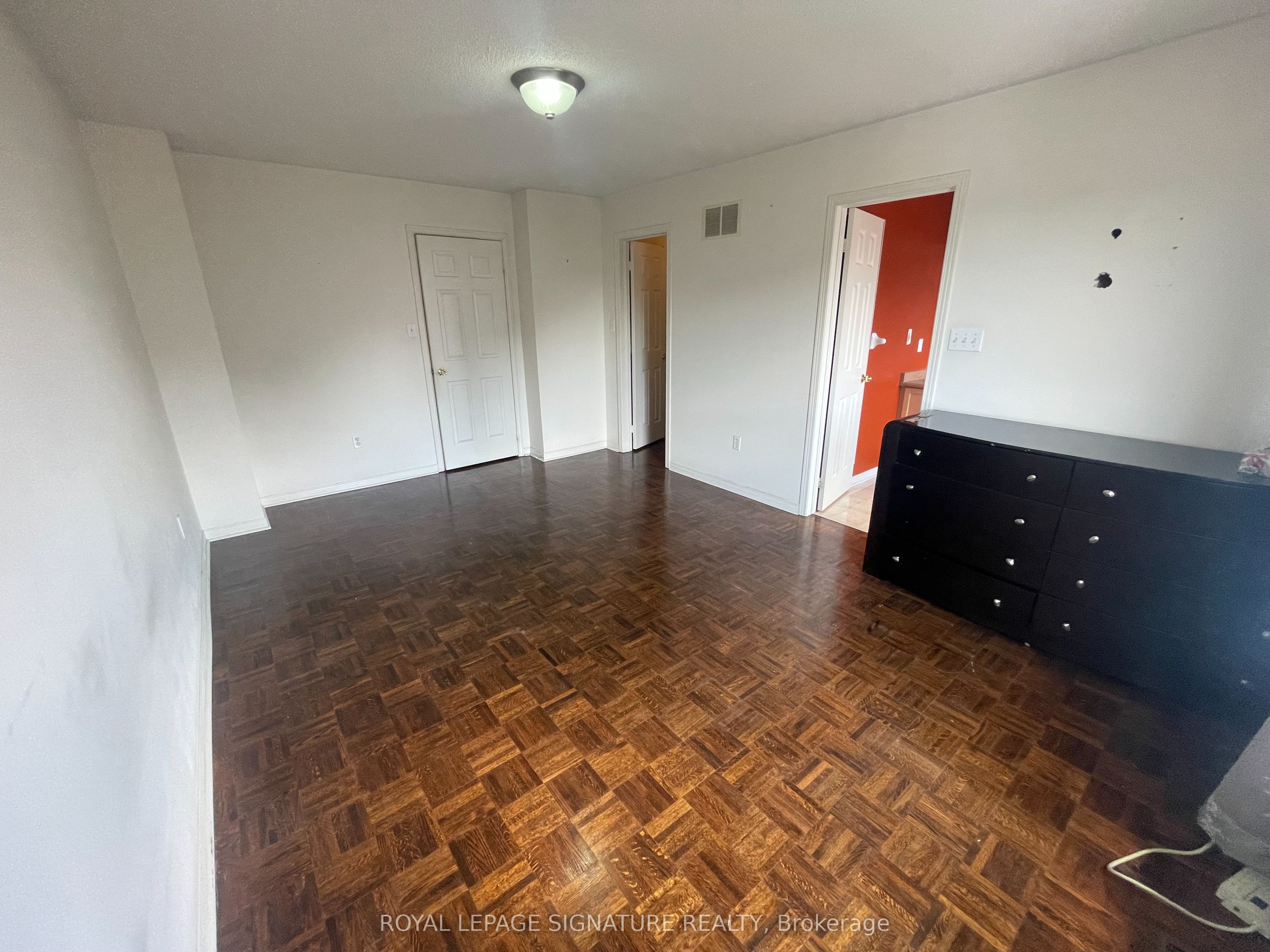 MLS #N12405912 image #12