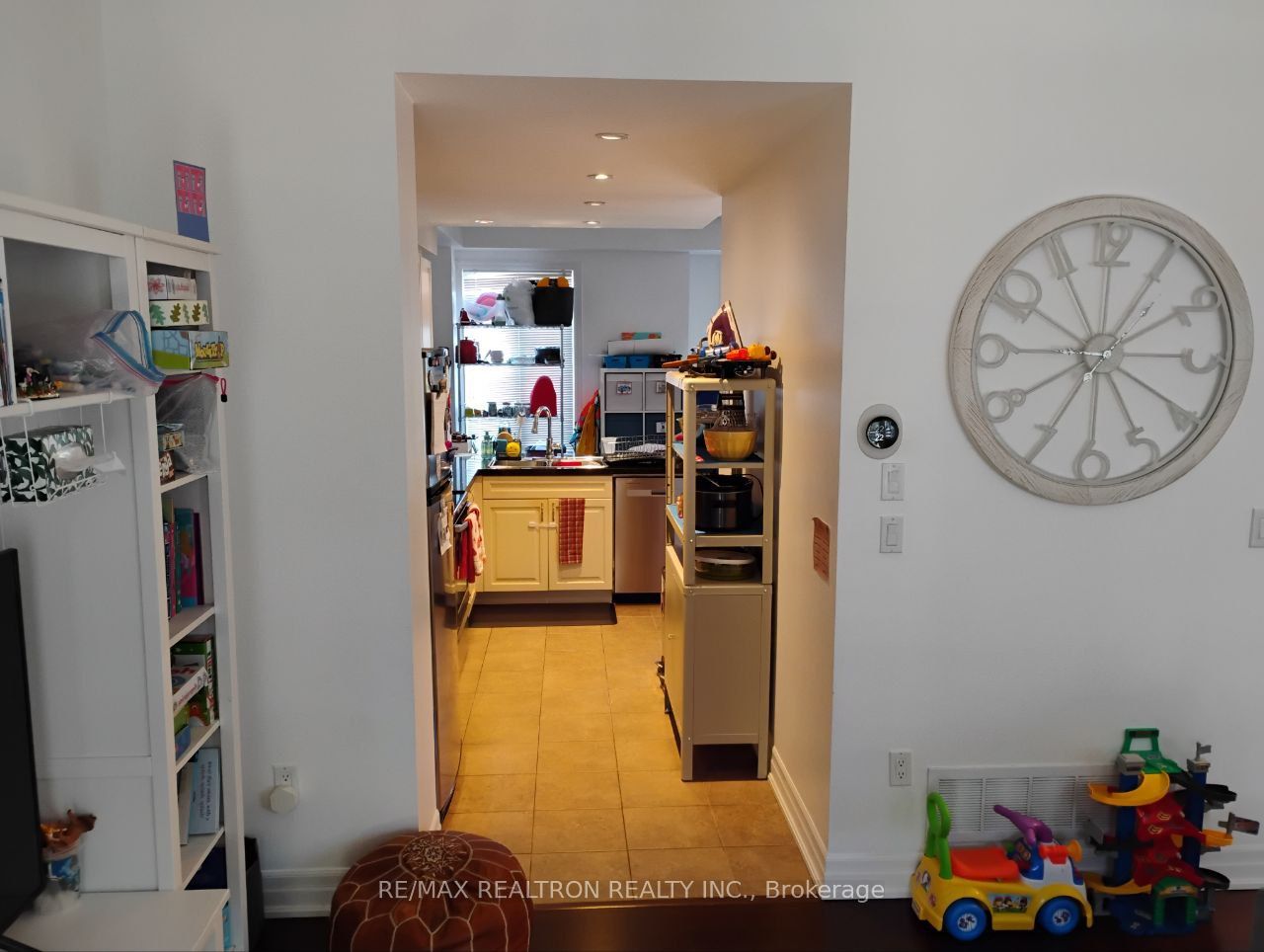 MLS #N12405975 image #9