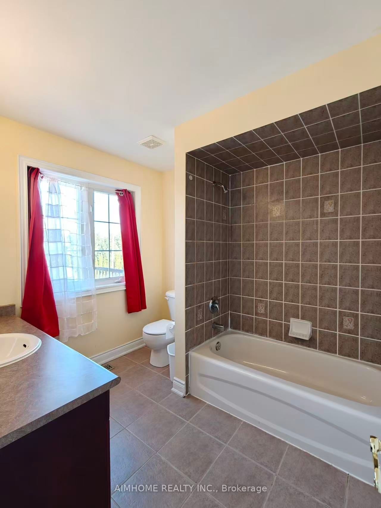 MLS #N12407146 image #15