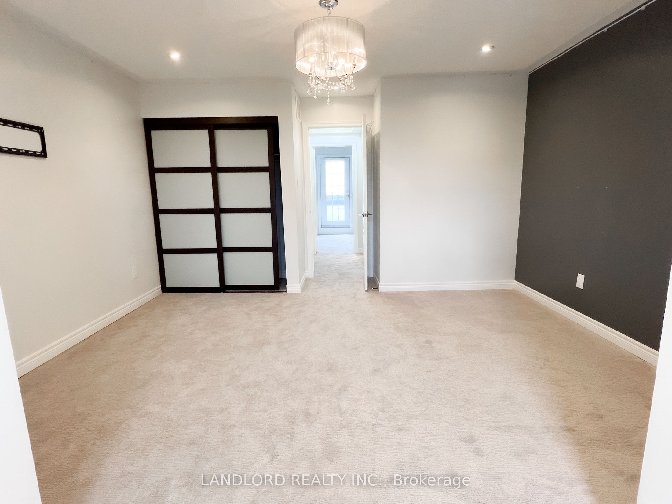 MLS #N12407456 image #11