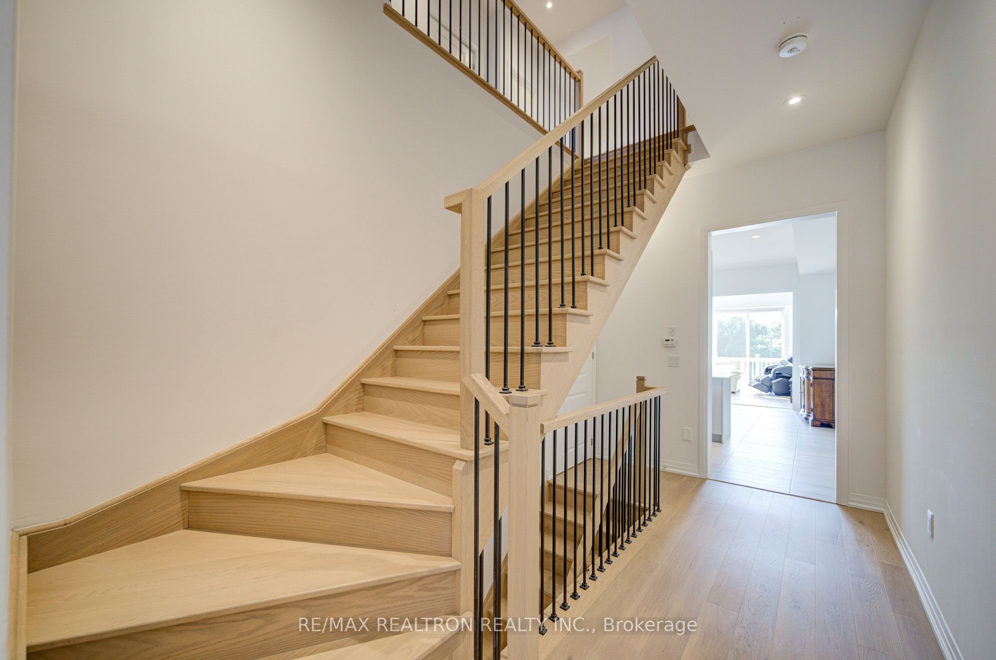 MLS #N12408155 image #14