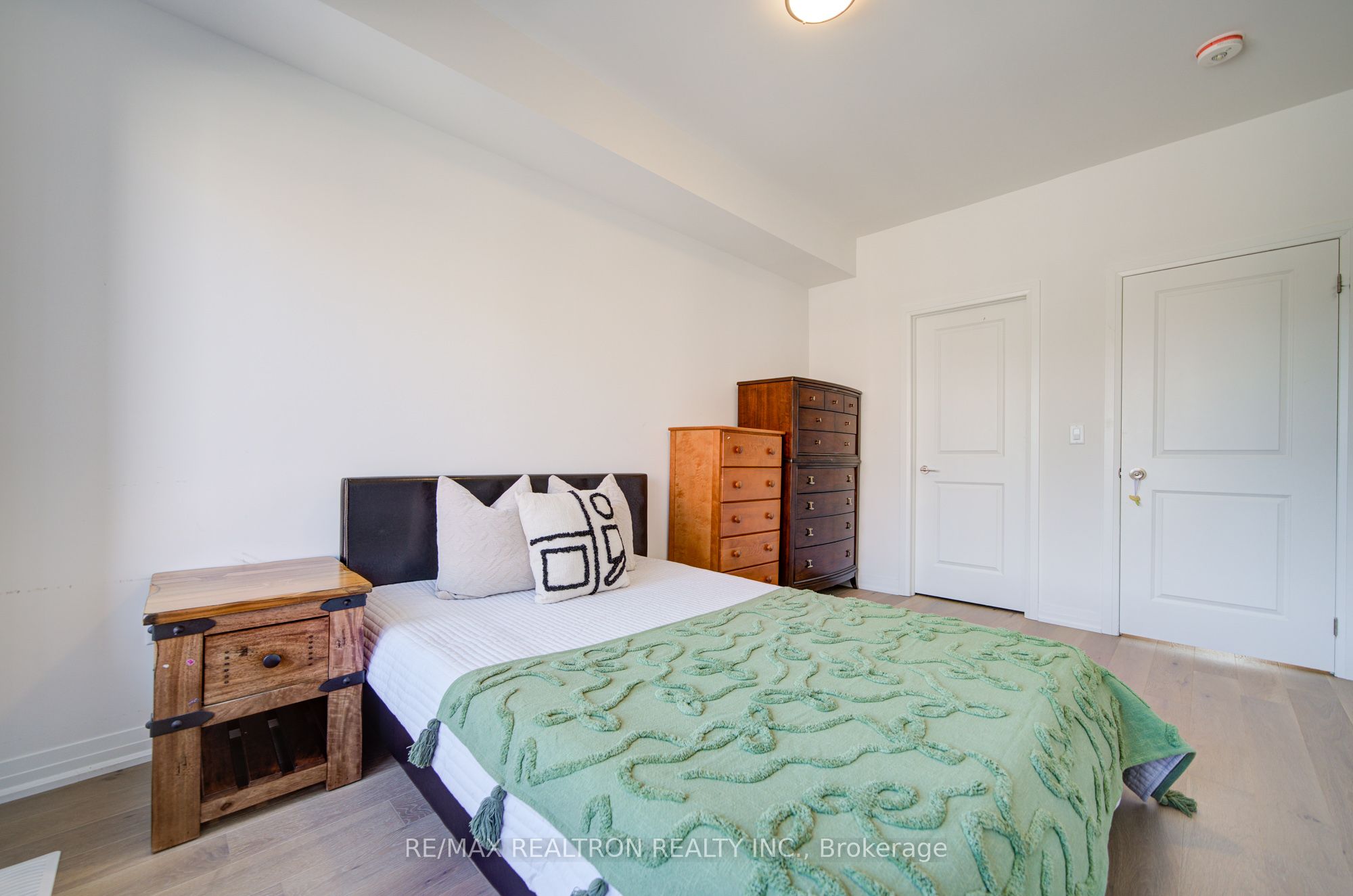 MLS #N12408155 image #26