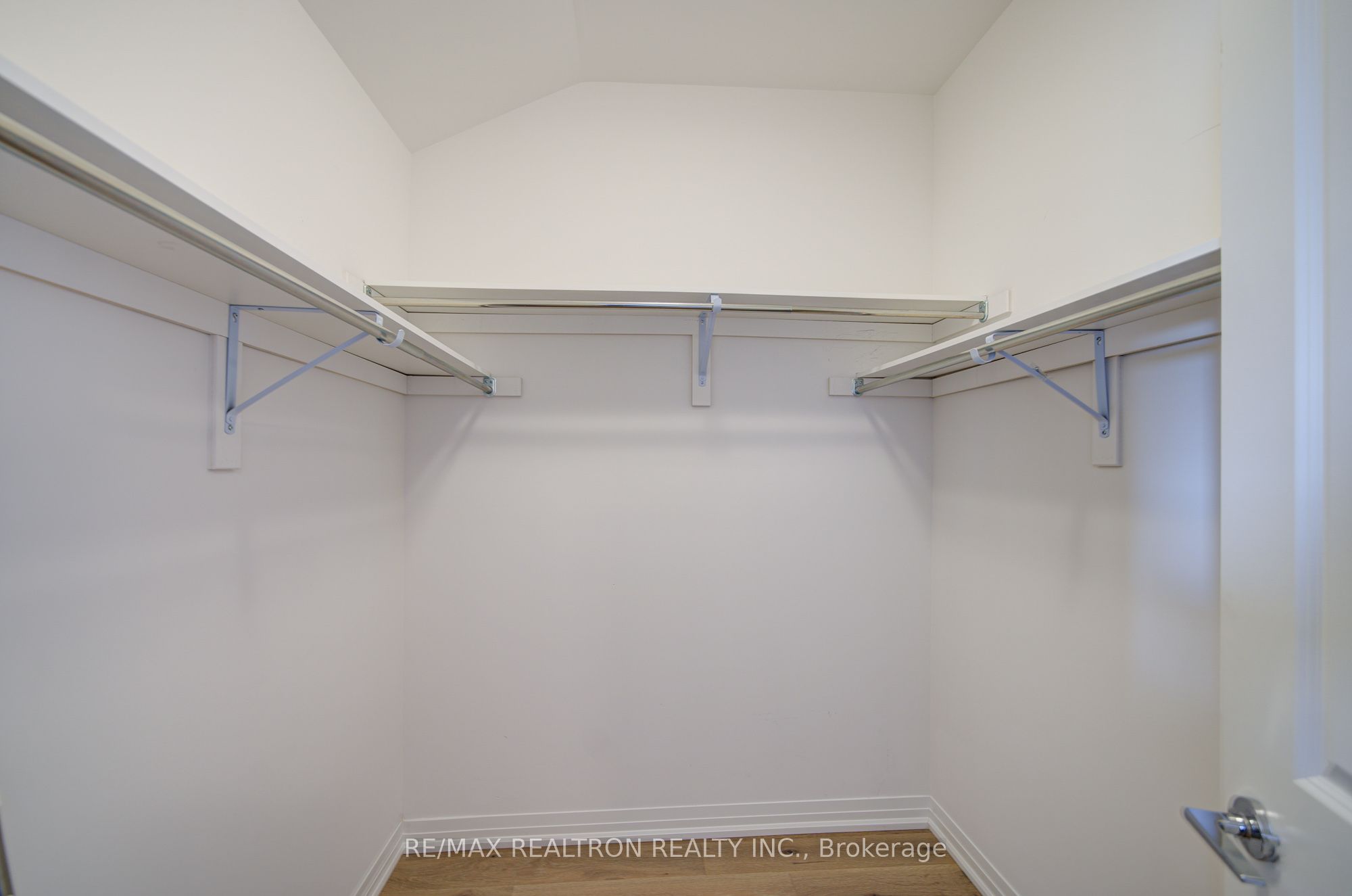 MLS #N12408155 image #37