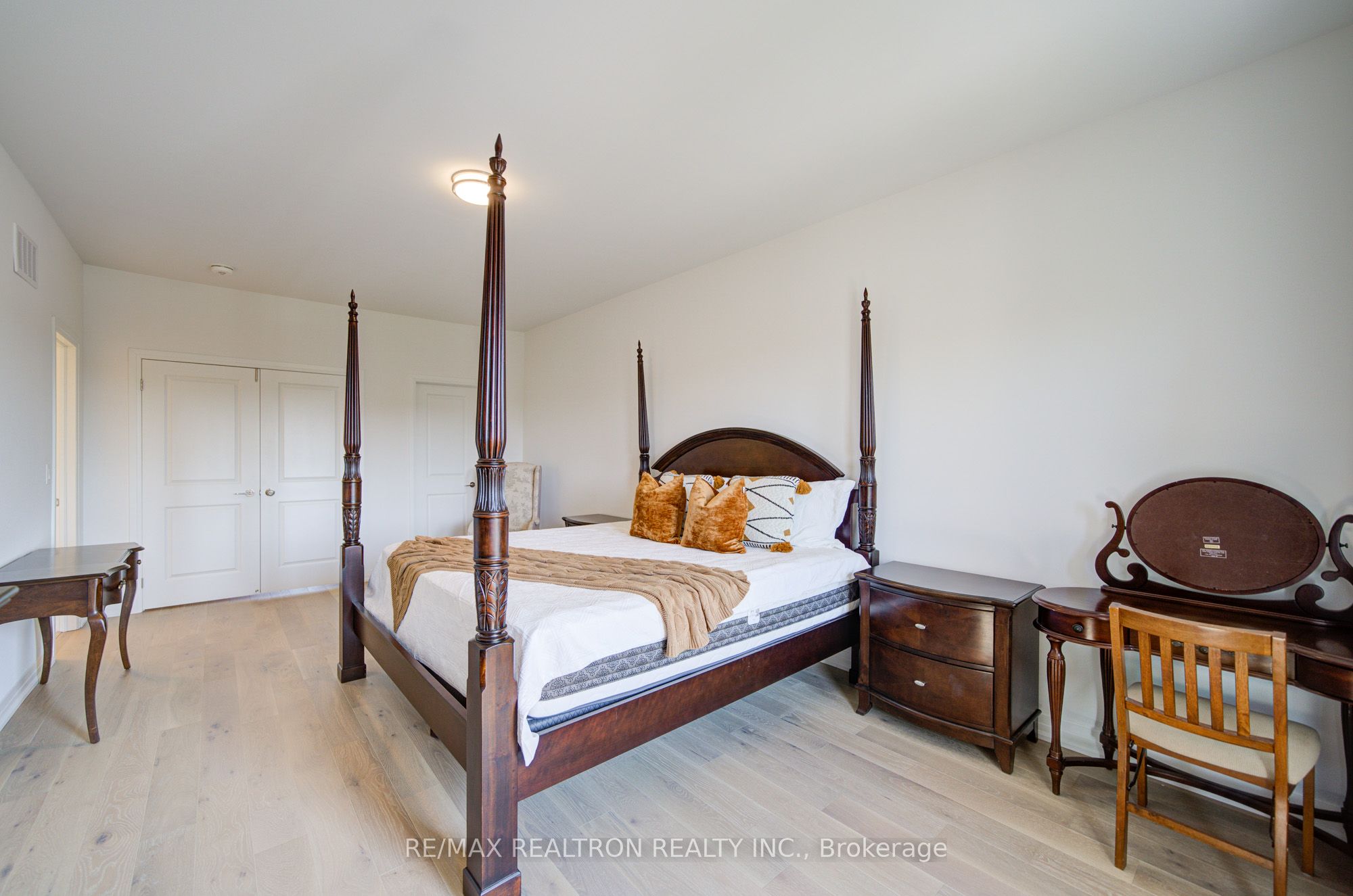 MLS #N12408155 image #43