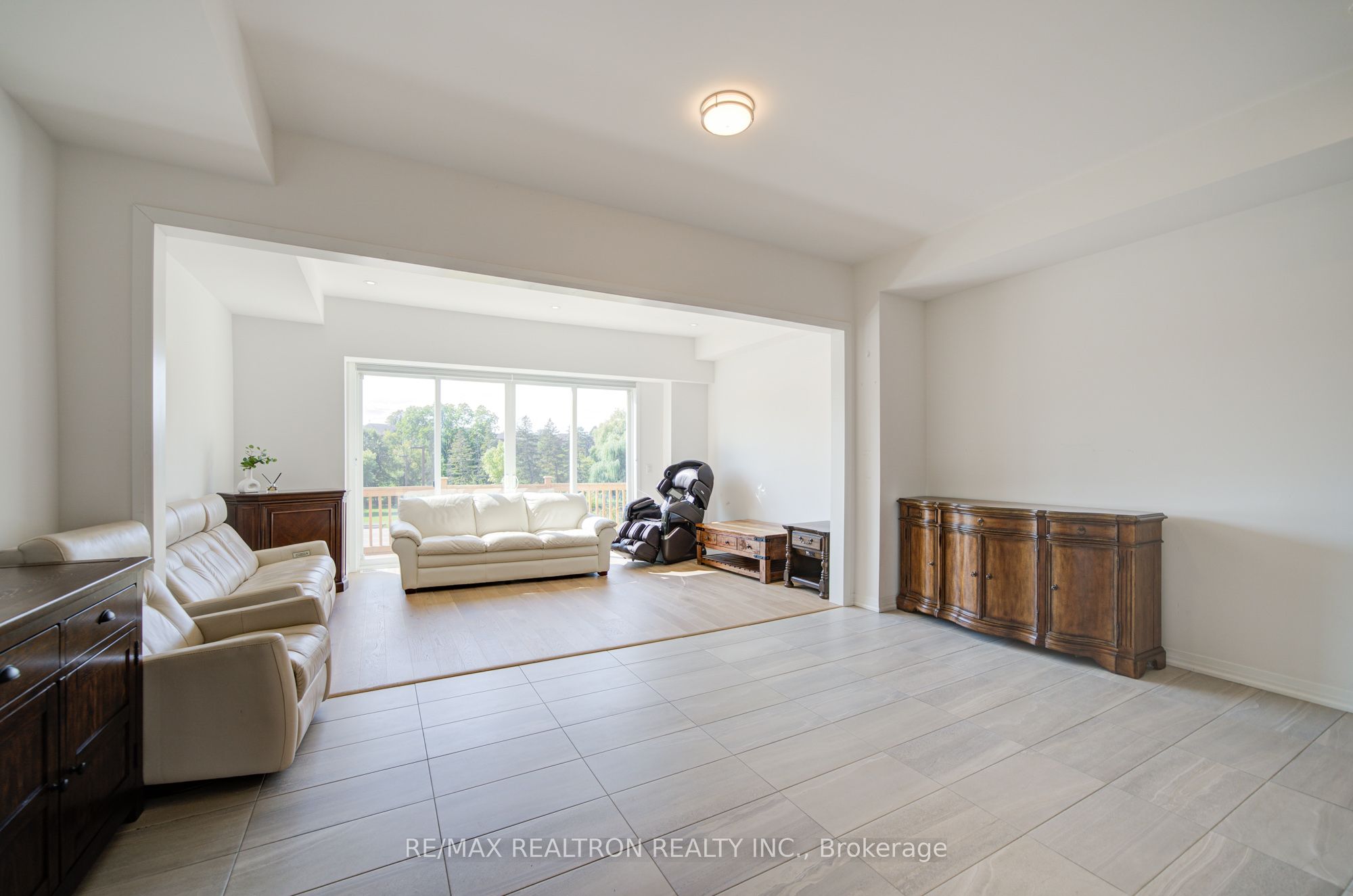 MLS #N12408155 image #8