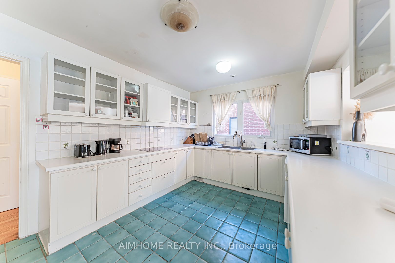 MLS #N12409366 image #14