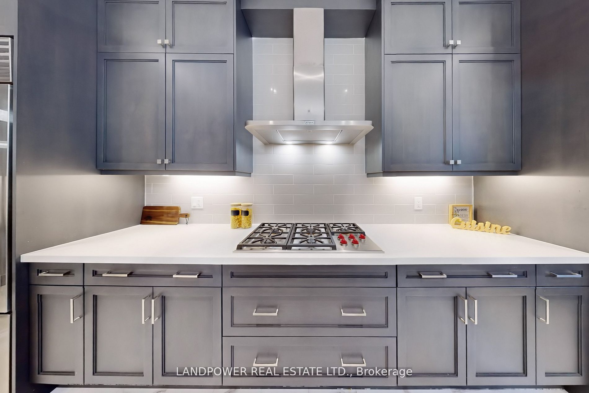 MLS #N12411916 image #10