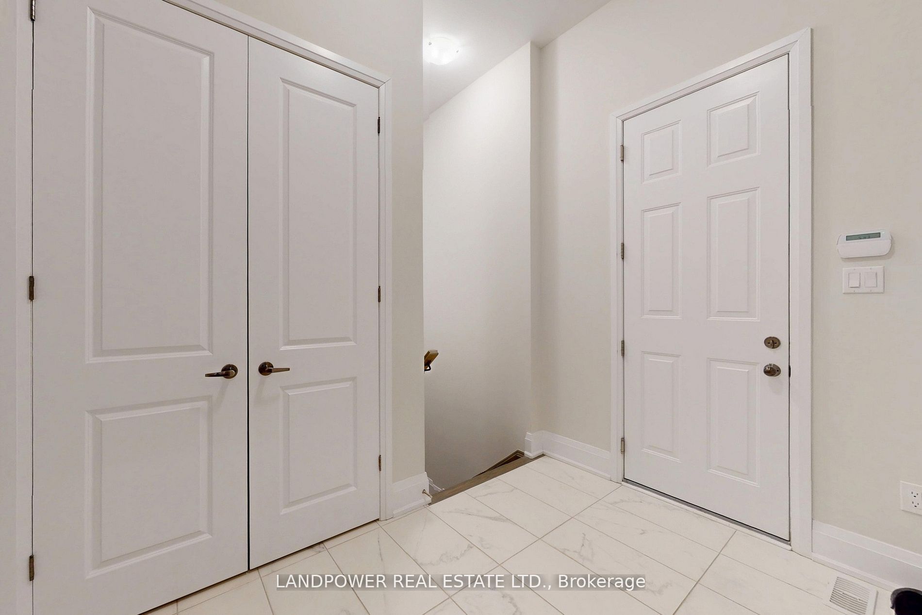 MLS #N12411916 image #14