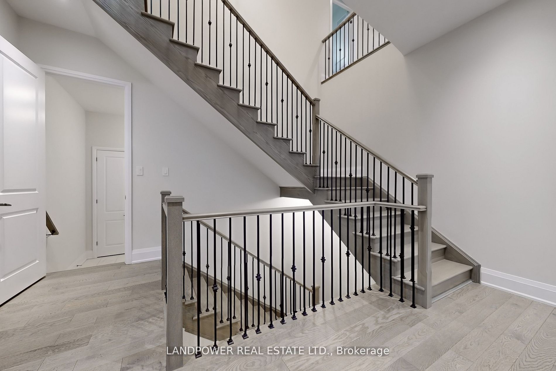 MLS #N12411916 image #15