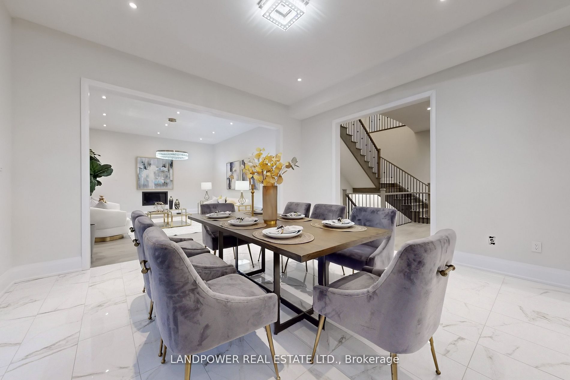 MLS #N12411916 image #8