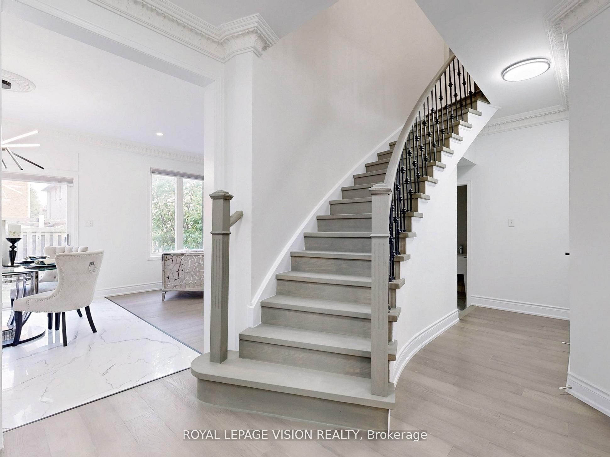 MLS #N12417283 image #17