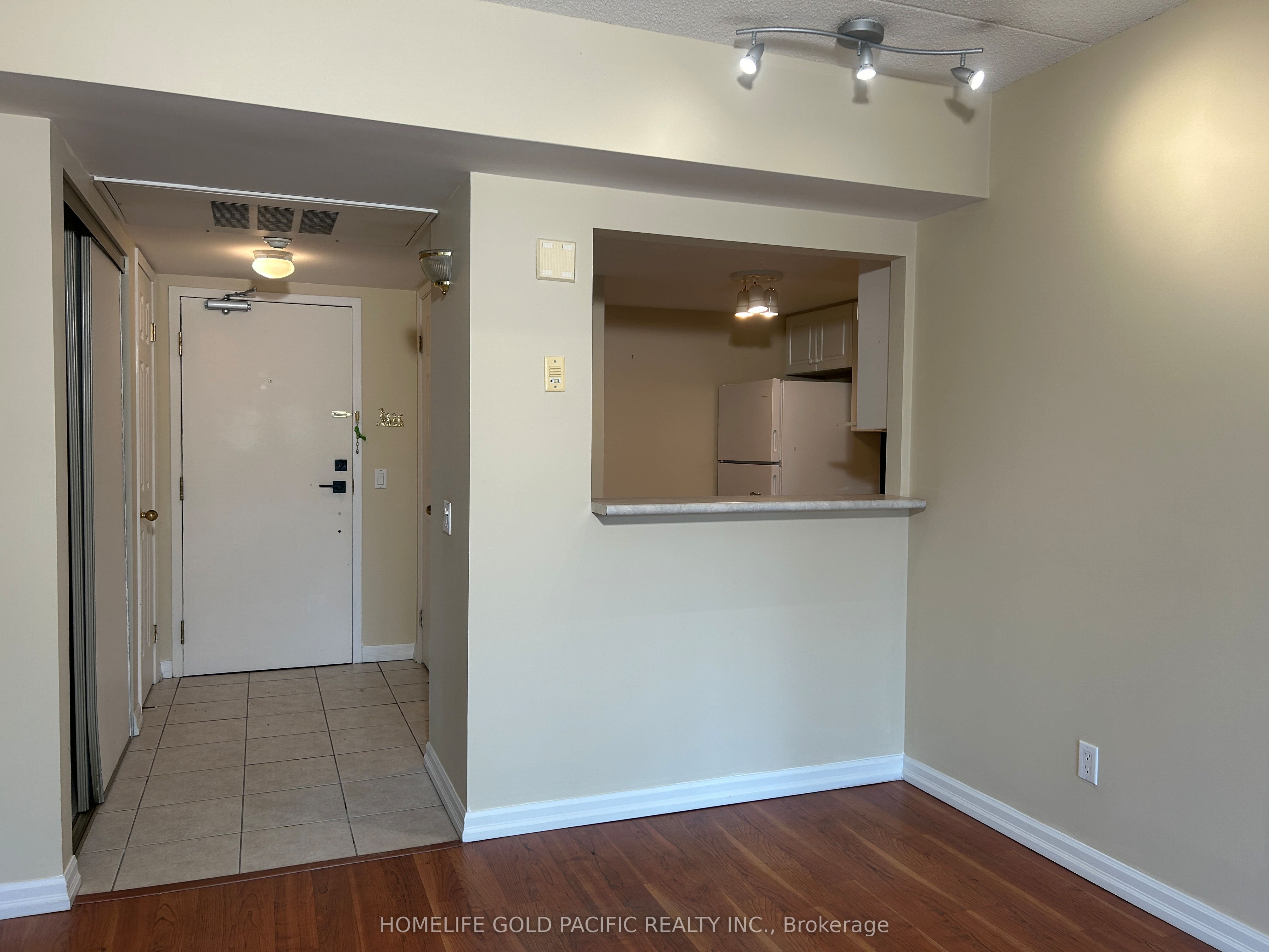 MLS #N12417371 image #6