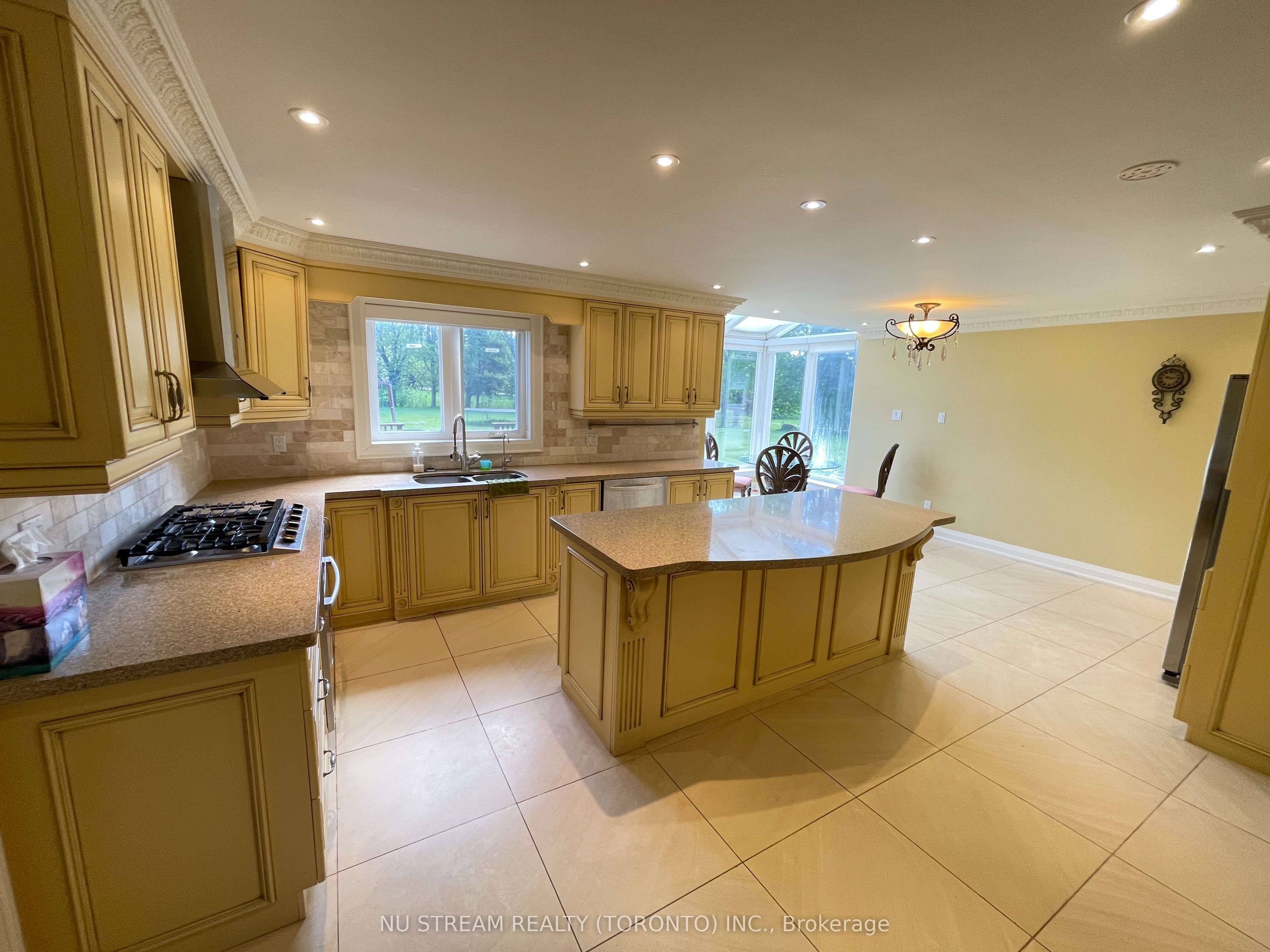 MLS #N12419126 image #13