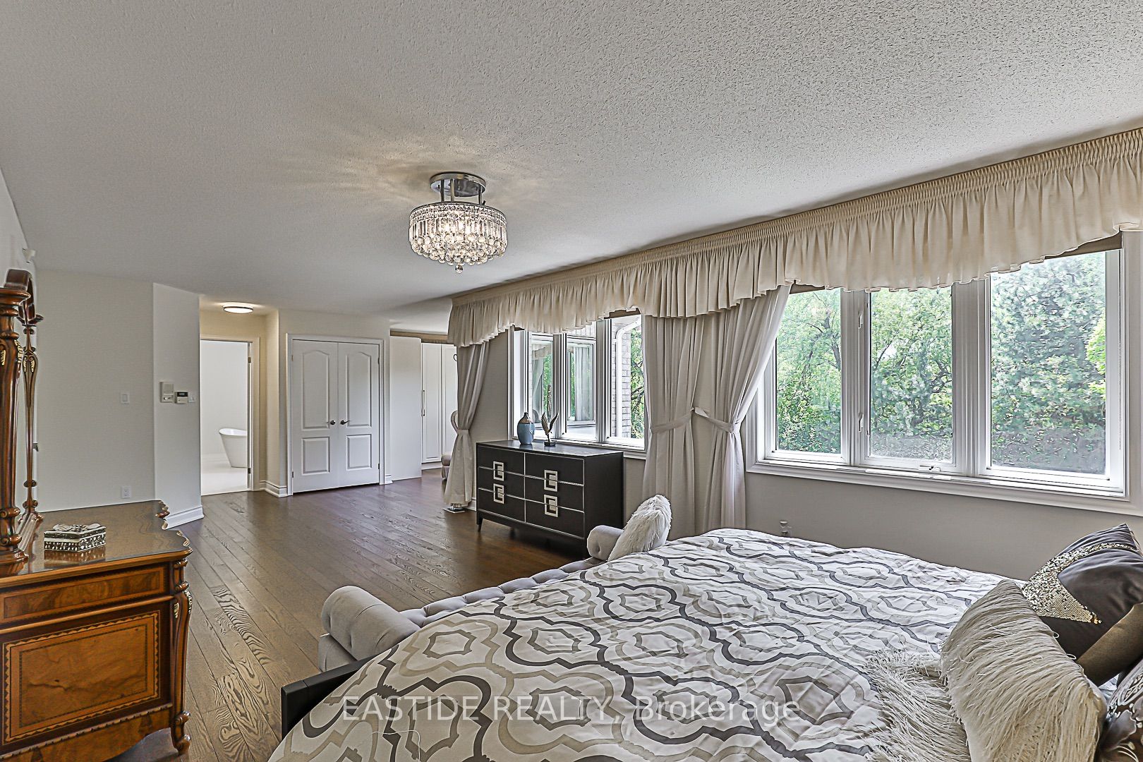 MLS #N12422357 image #20