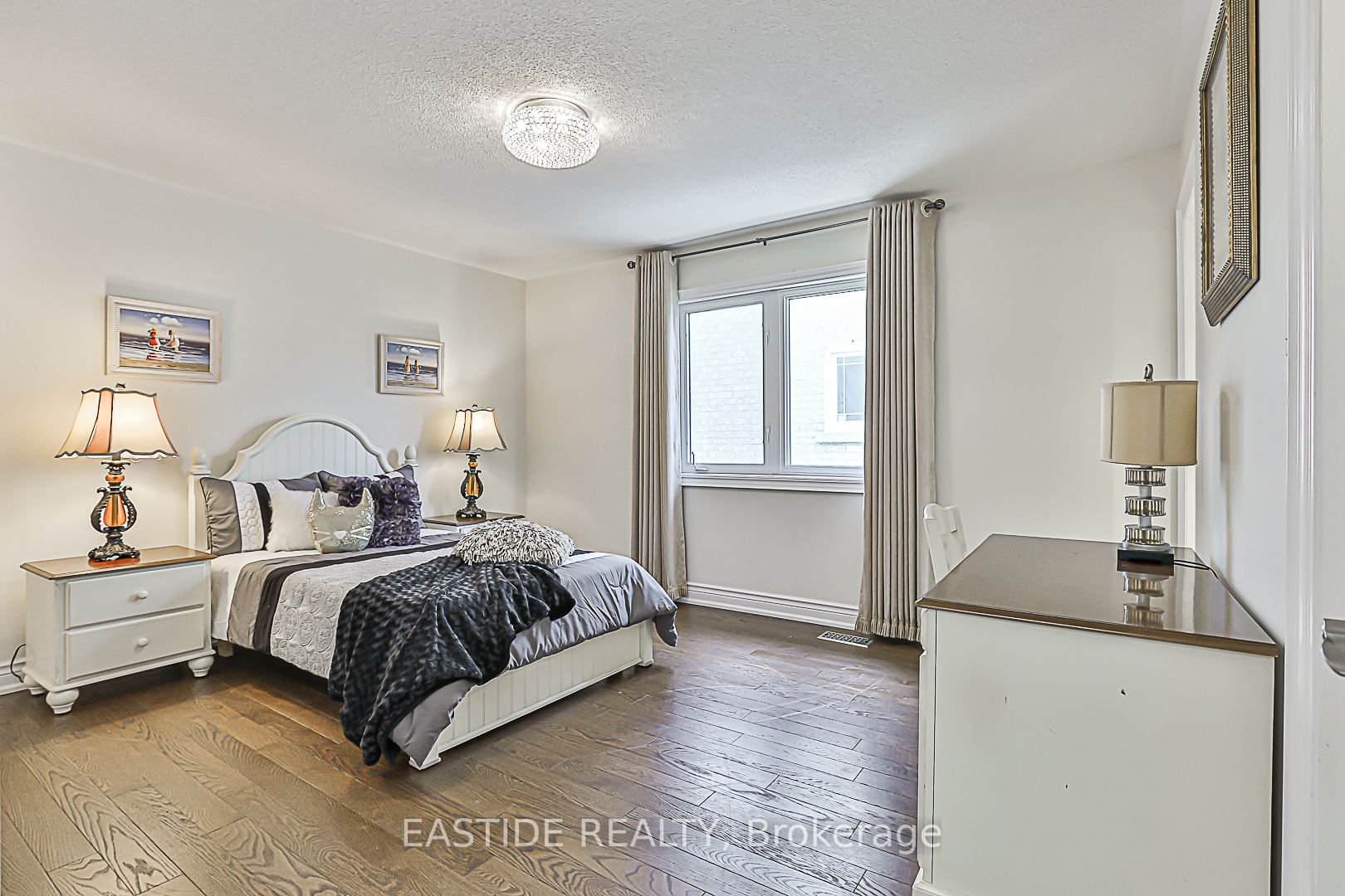 MLS #N12422357 image #24