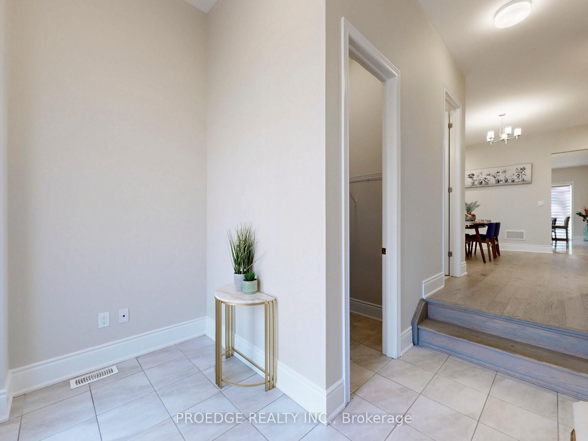 MLS #N12424353 image #13