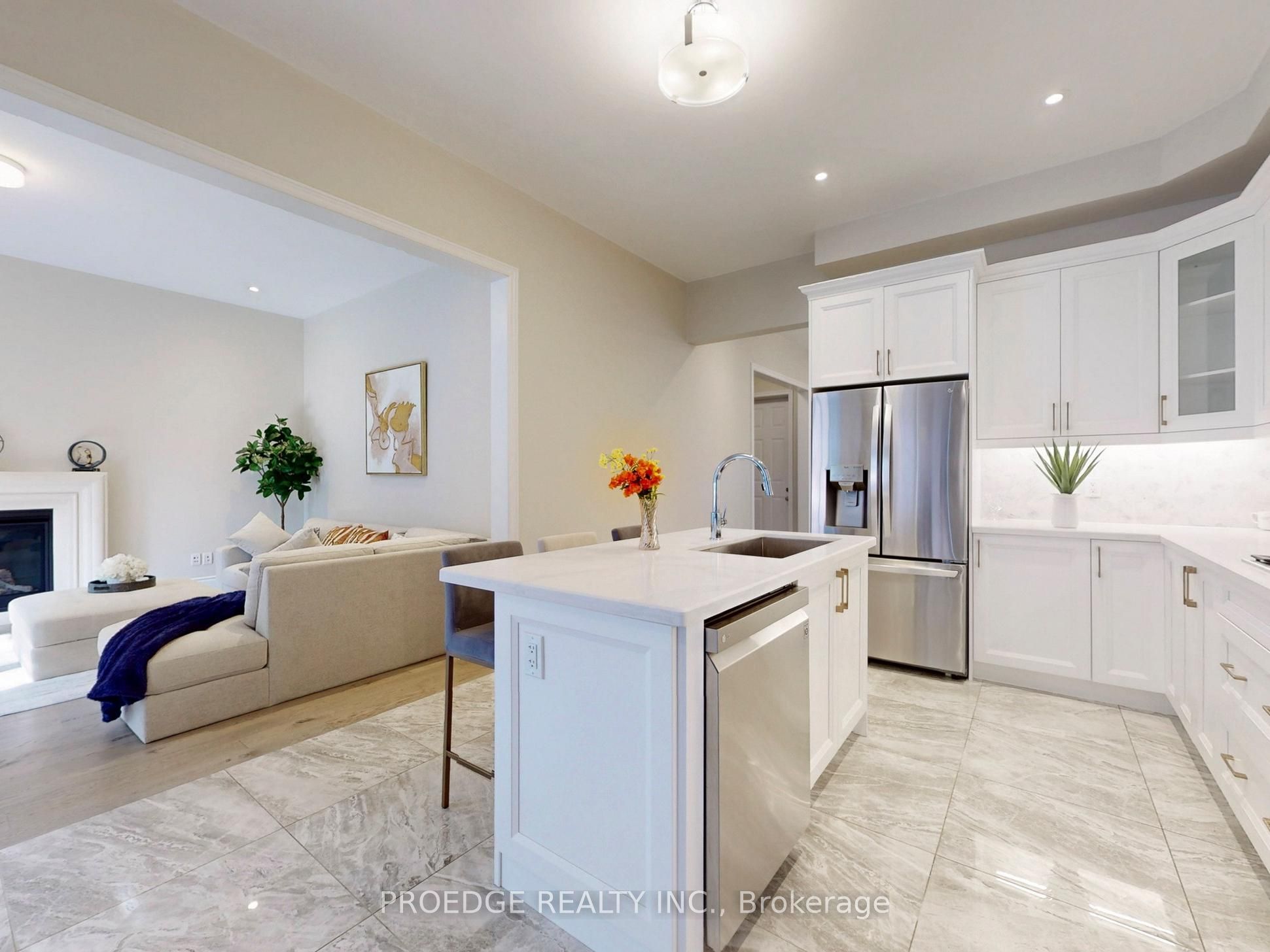 MLS #N12424353 image #8