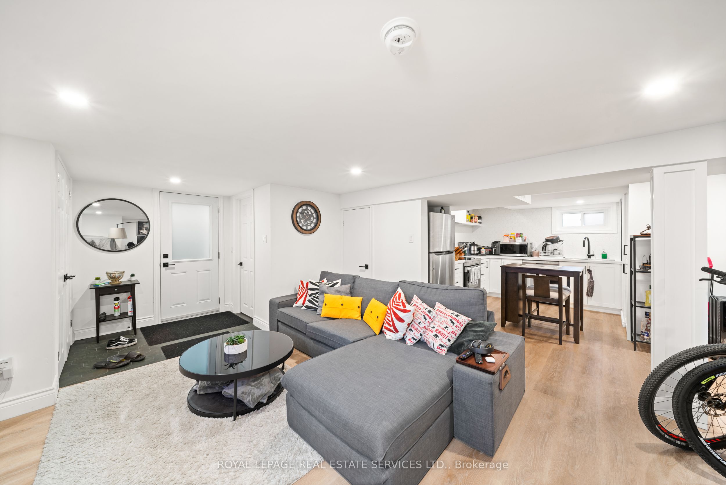 MLS #N12426625 image #1