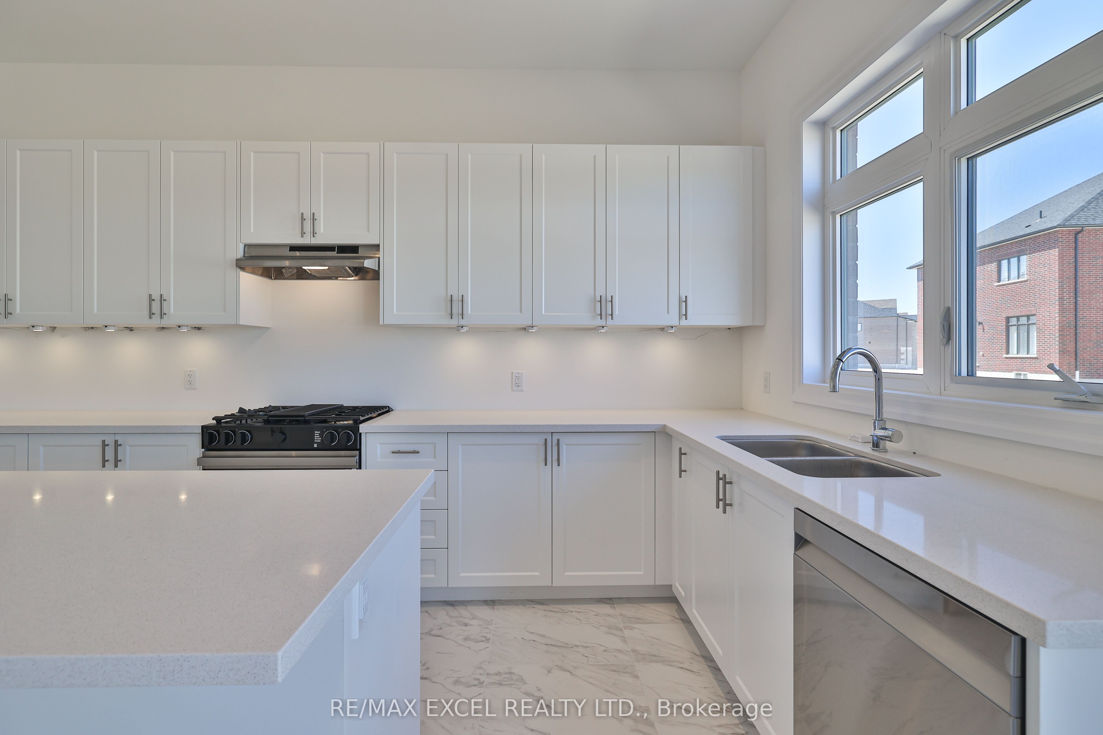 MLS #N12426962 image #16