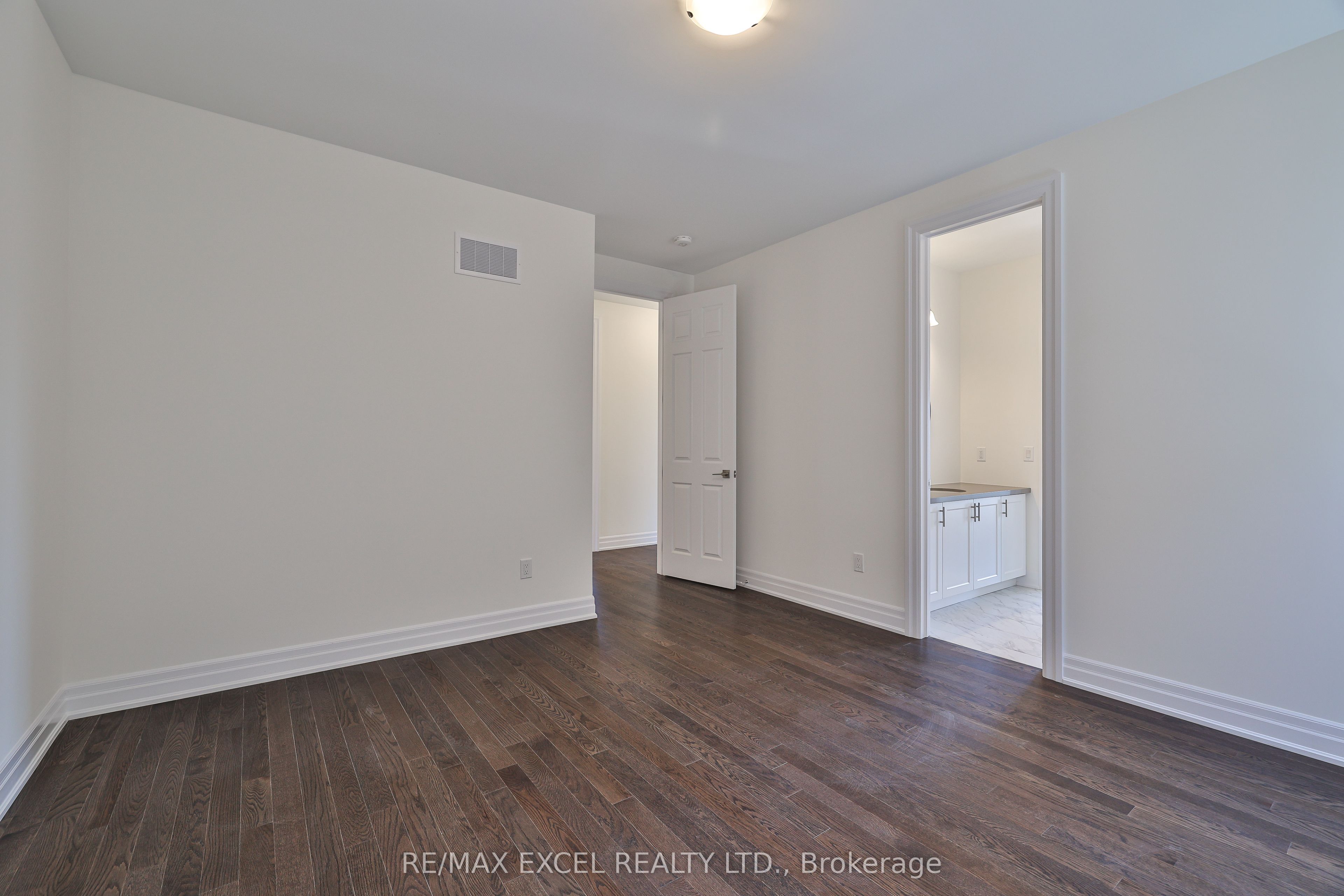 MLS #N12426962 image #40