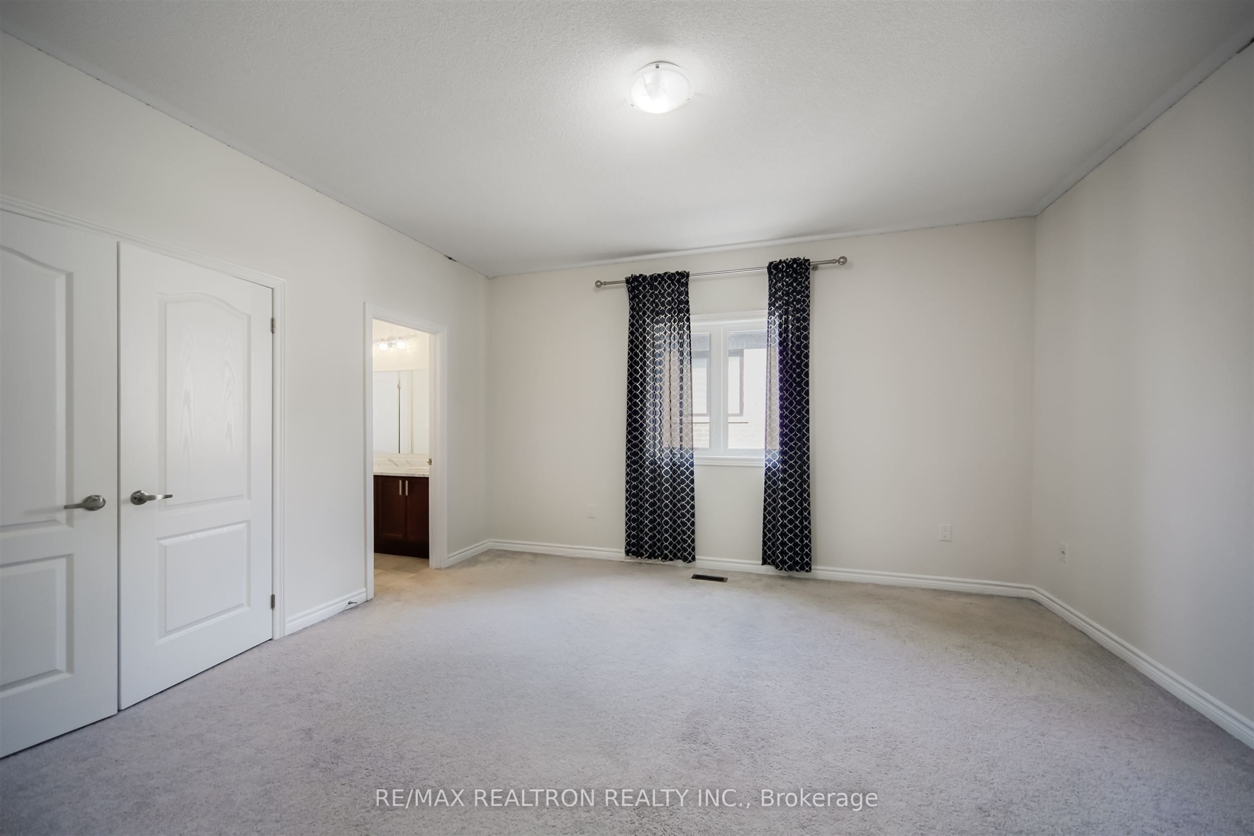 MLS #N12428313 image #28