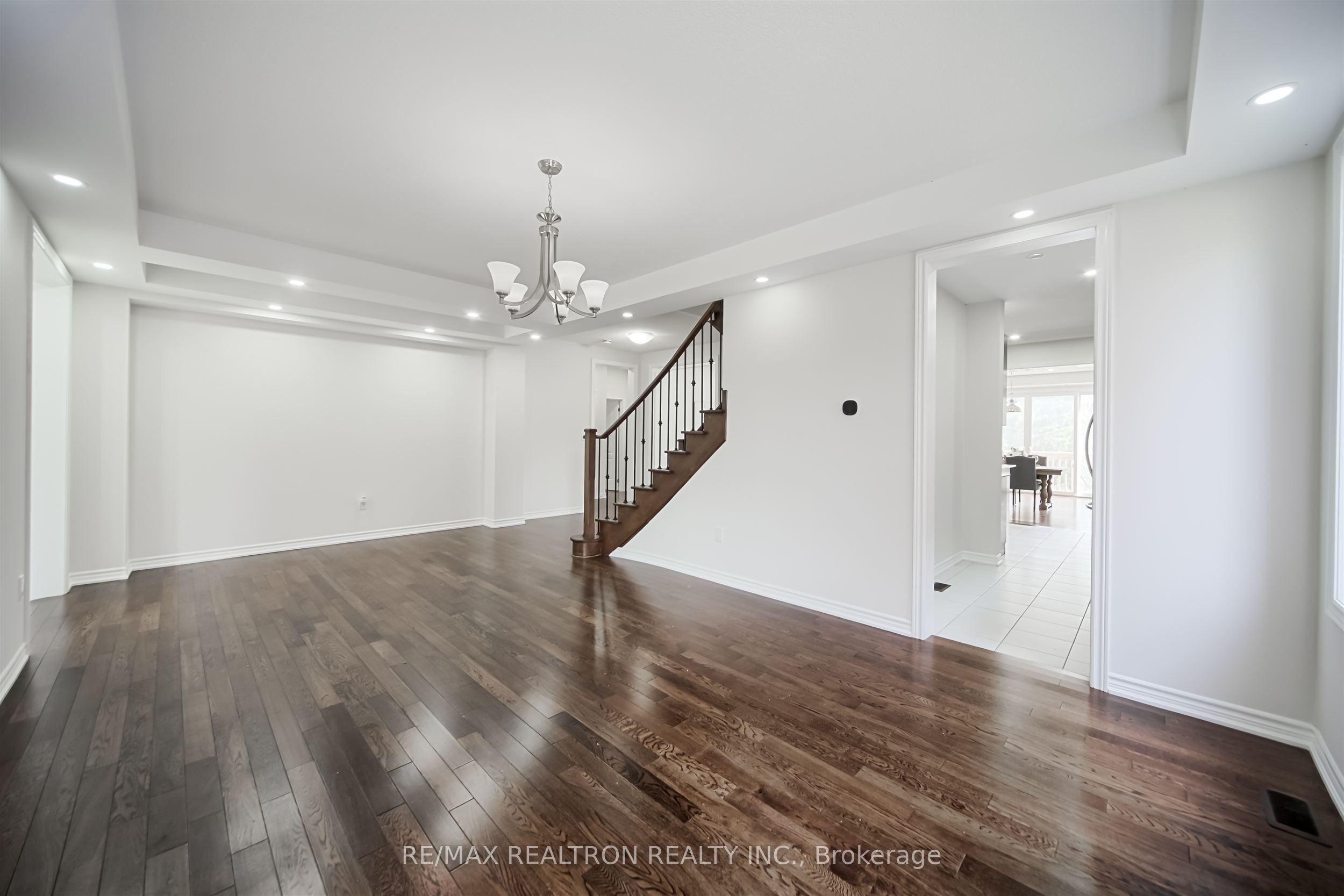 MLS #N12428313 image #3