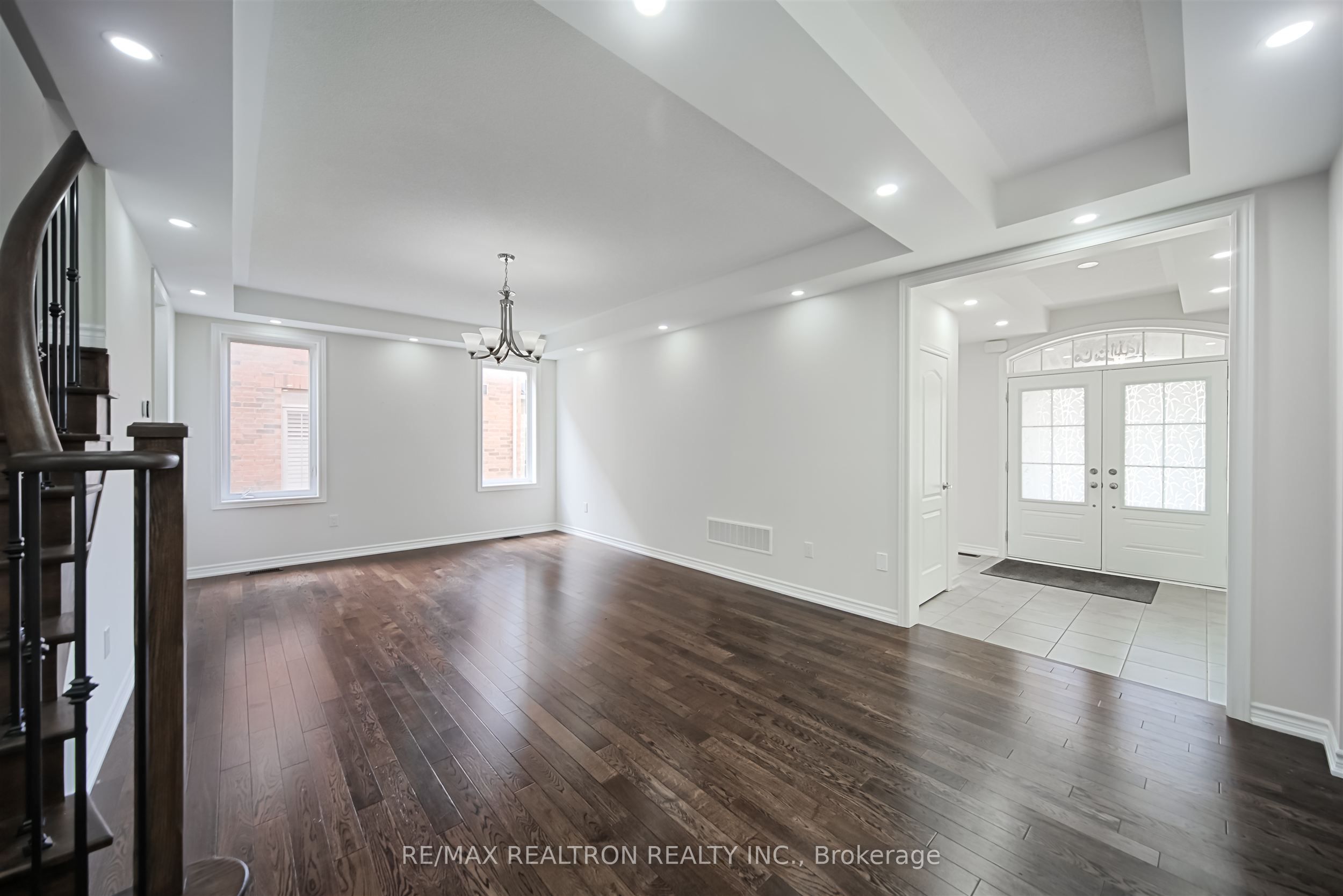 MLS #N12428313 image #4