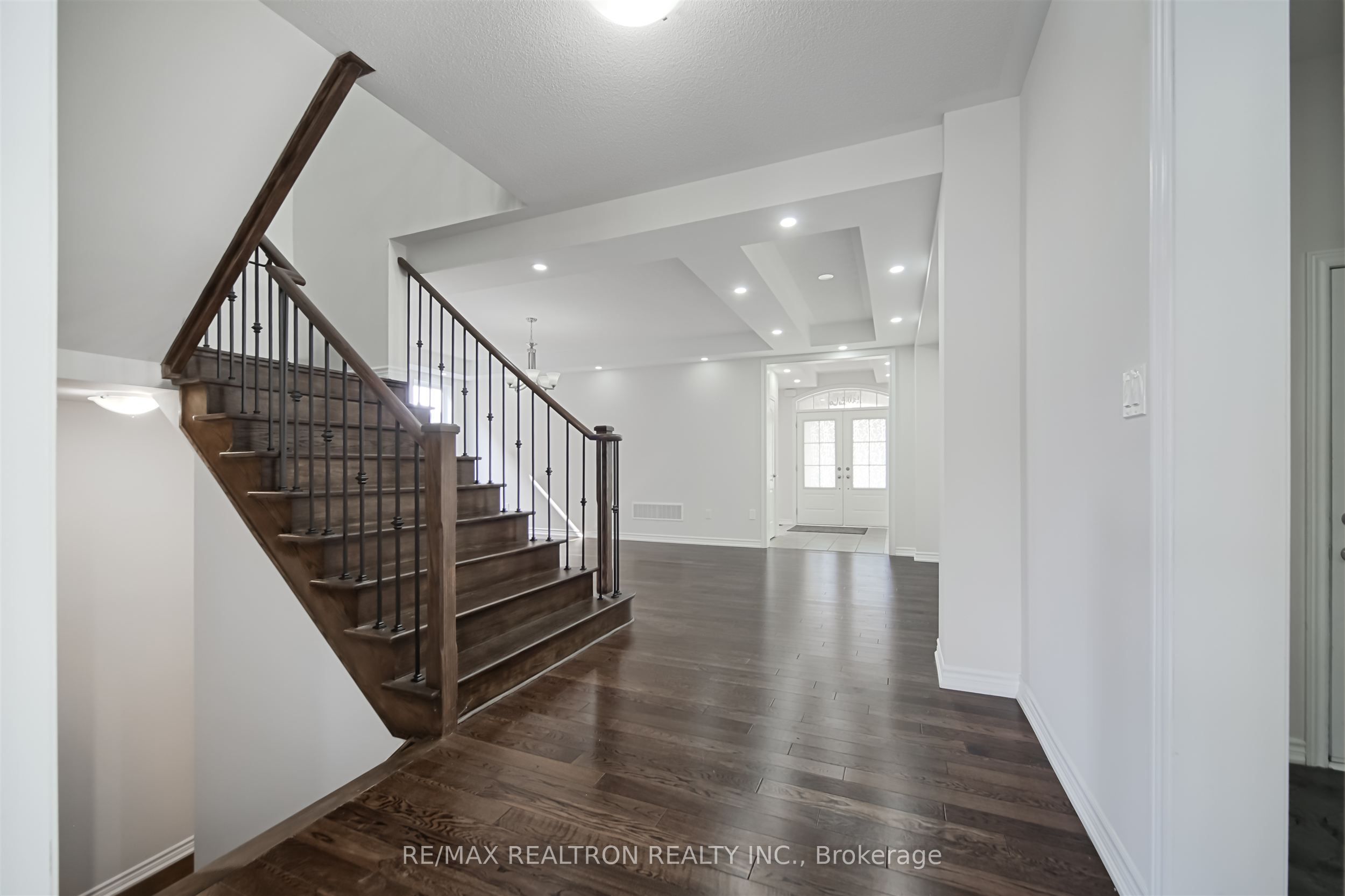 MLS #N12428313 image #5