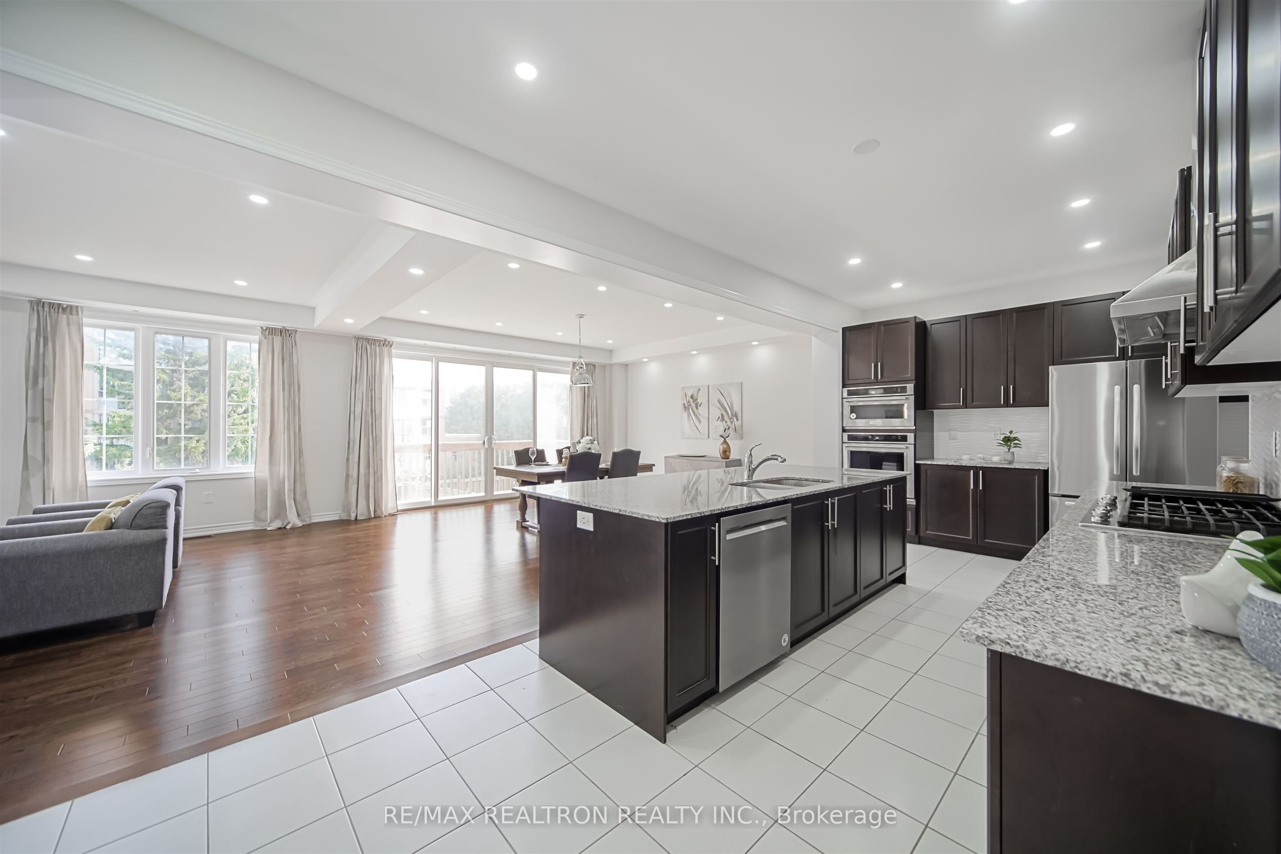 MLS #N12428313 image #6