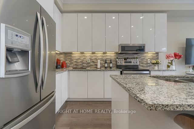 MLS #N12428723 image #8