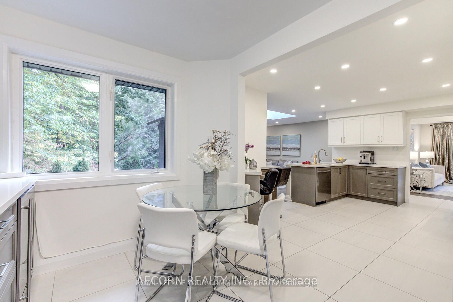 MLS #N12429503 image #13