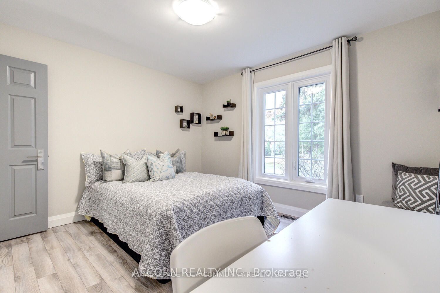 MLS #N12429503 image #21