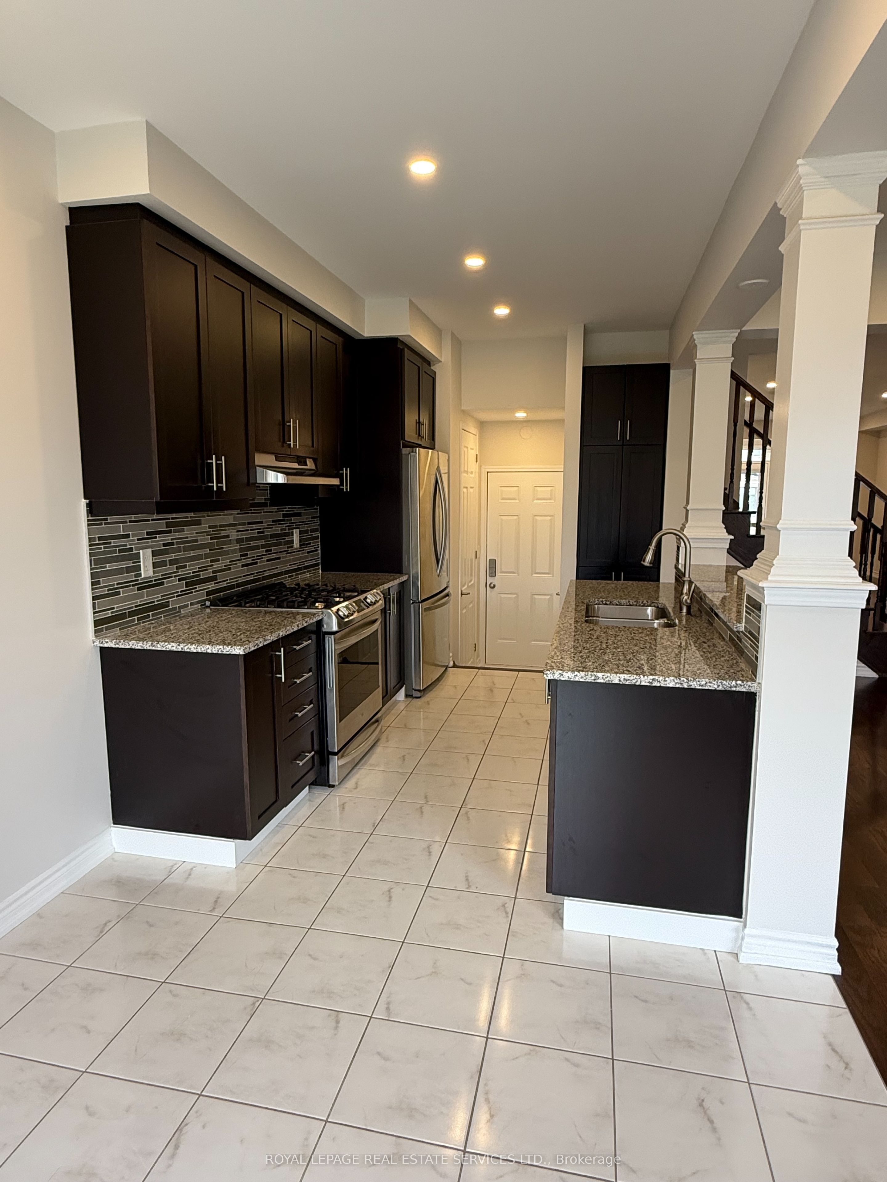 MLS #N12429600 image #10