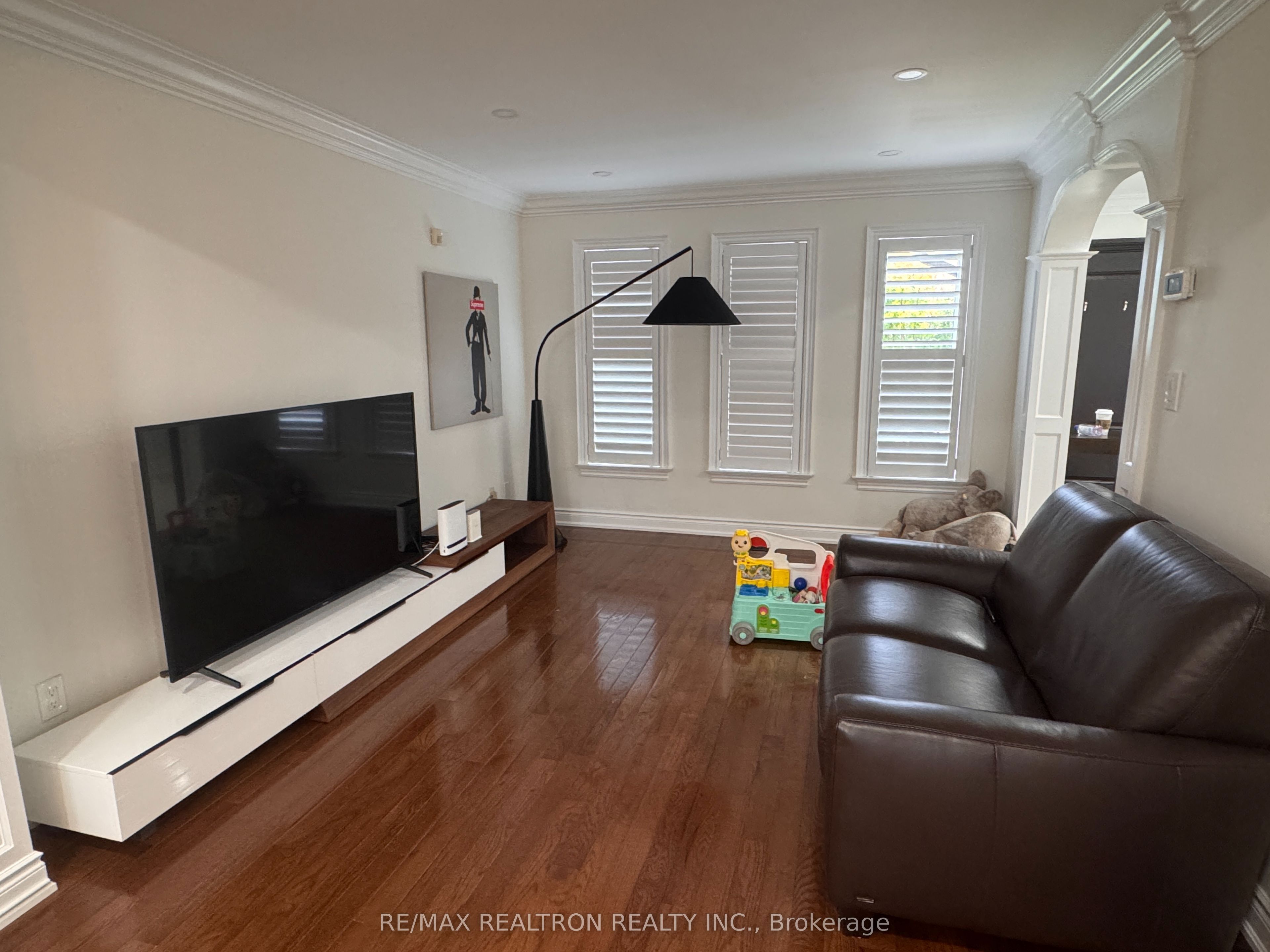 MLS #N12430027 image #5