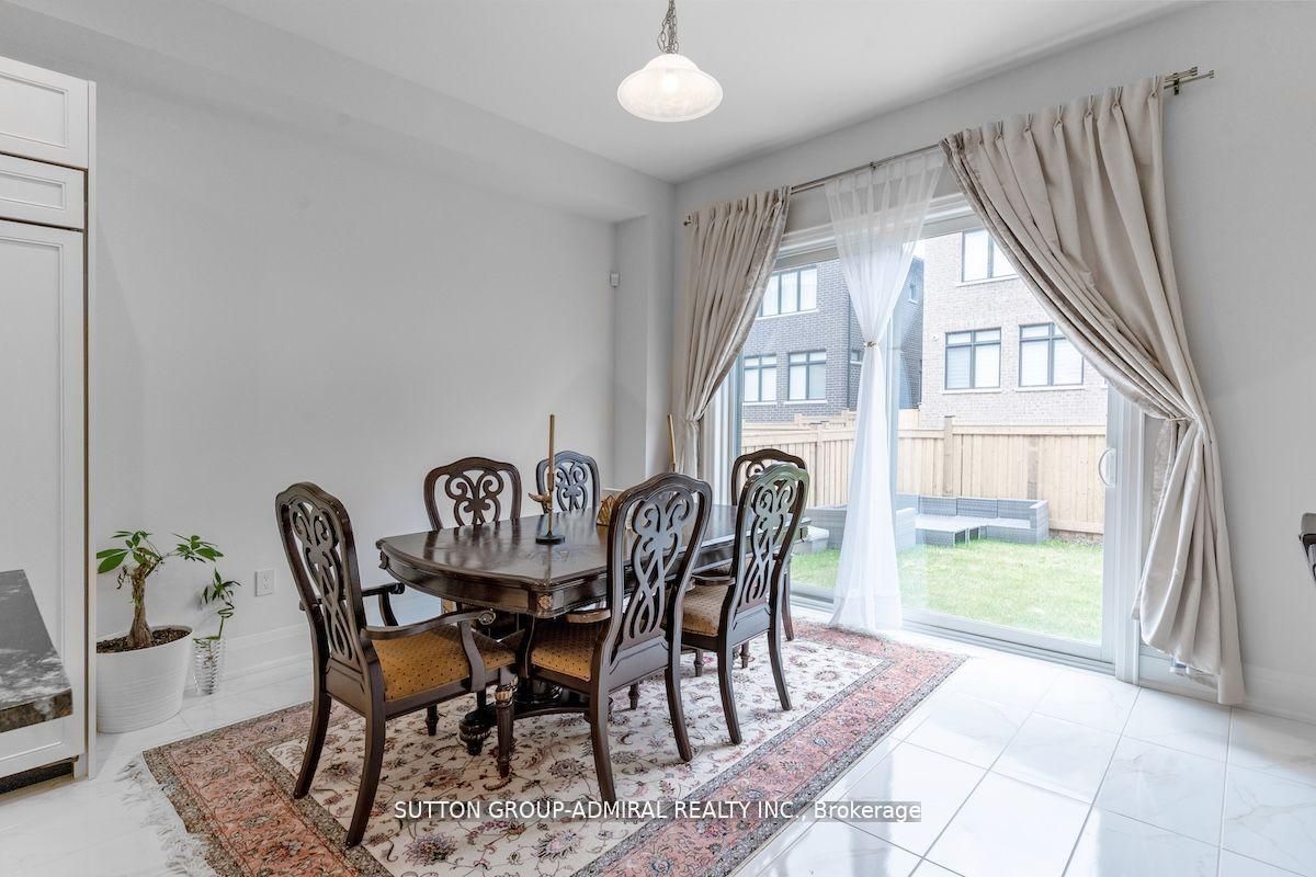 MLS #N12430301 image #12