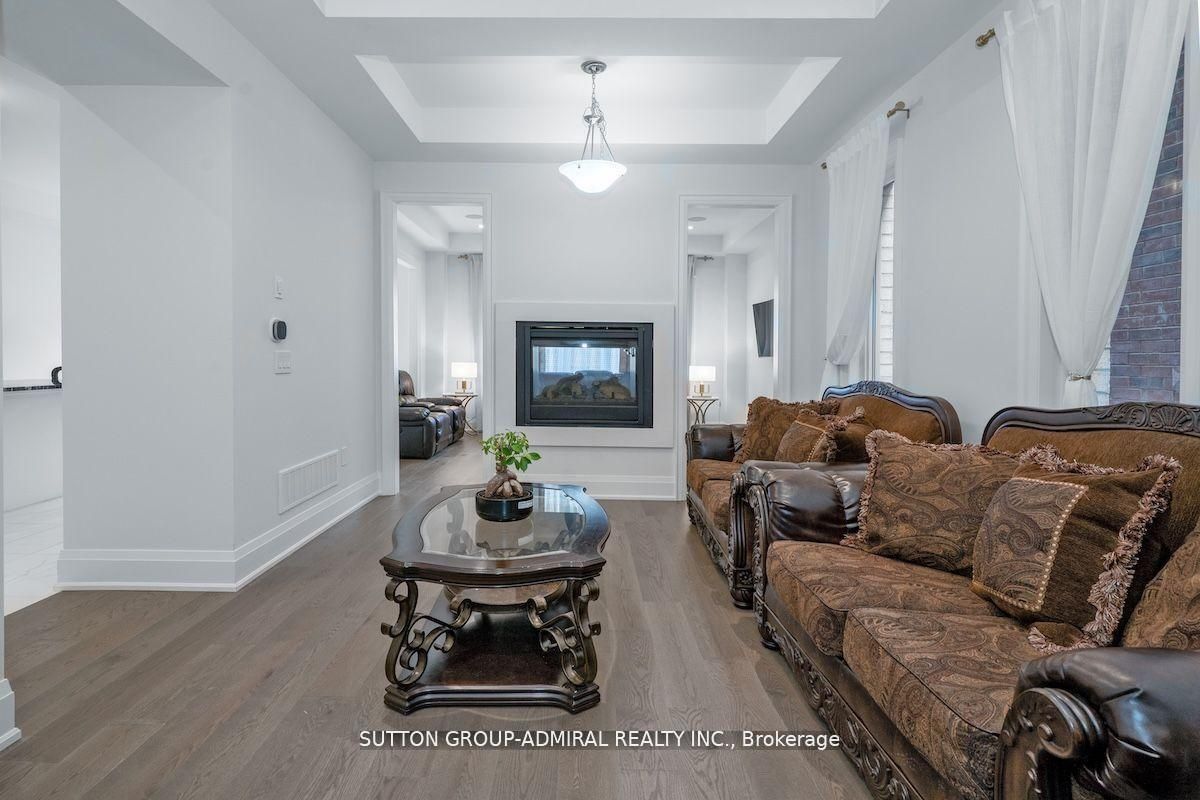 MLS #N12430301 image #19