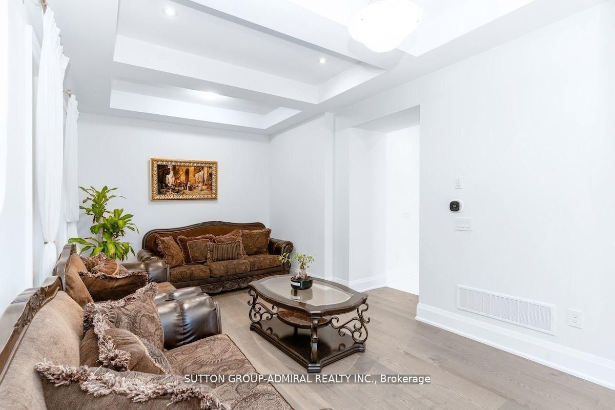 MLS #N12430301 image #20