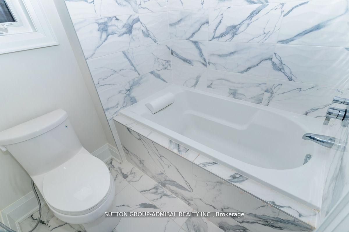 MLS #N12430301 image #24